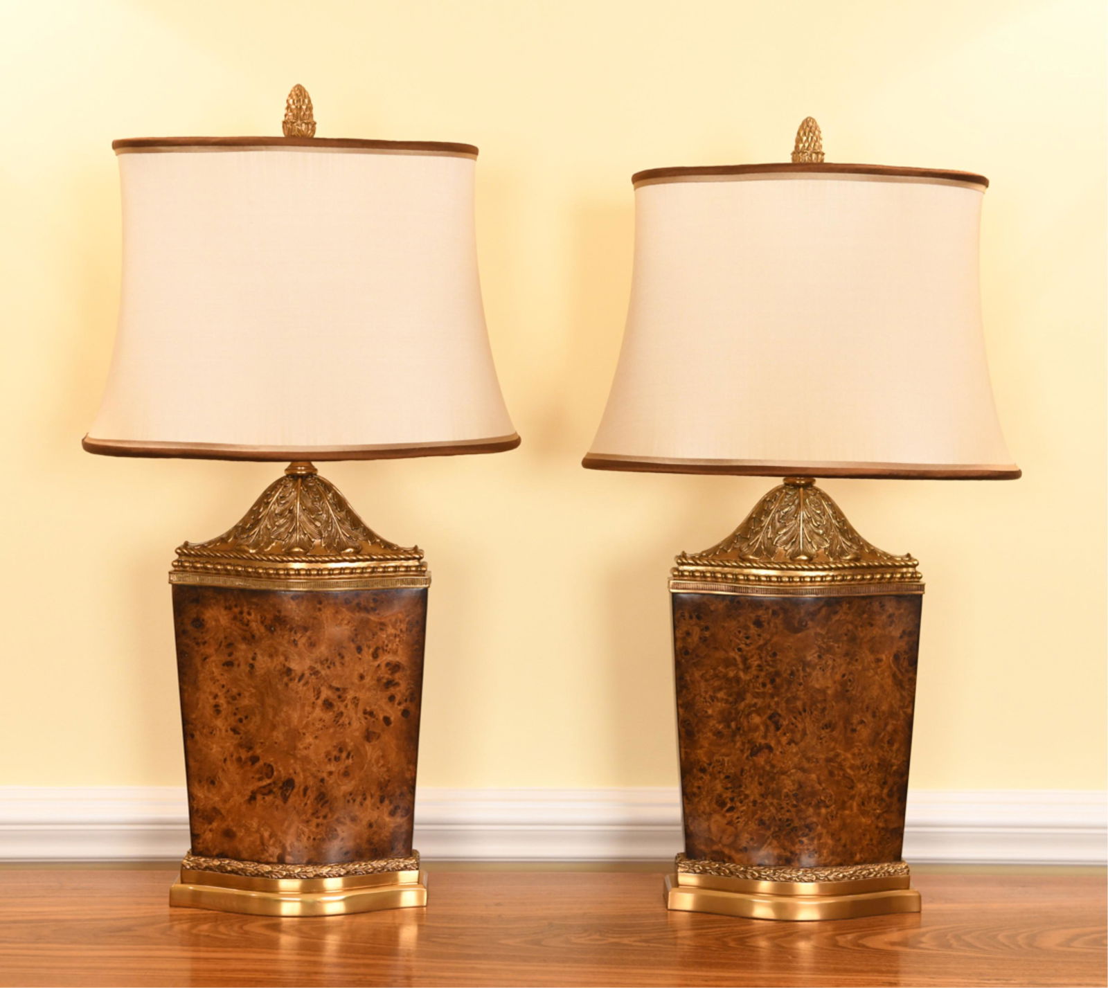 PAIR OF BURL & BRASS TABLE LAMPS (1 of 7)