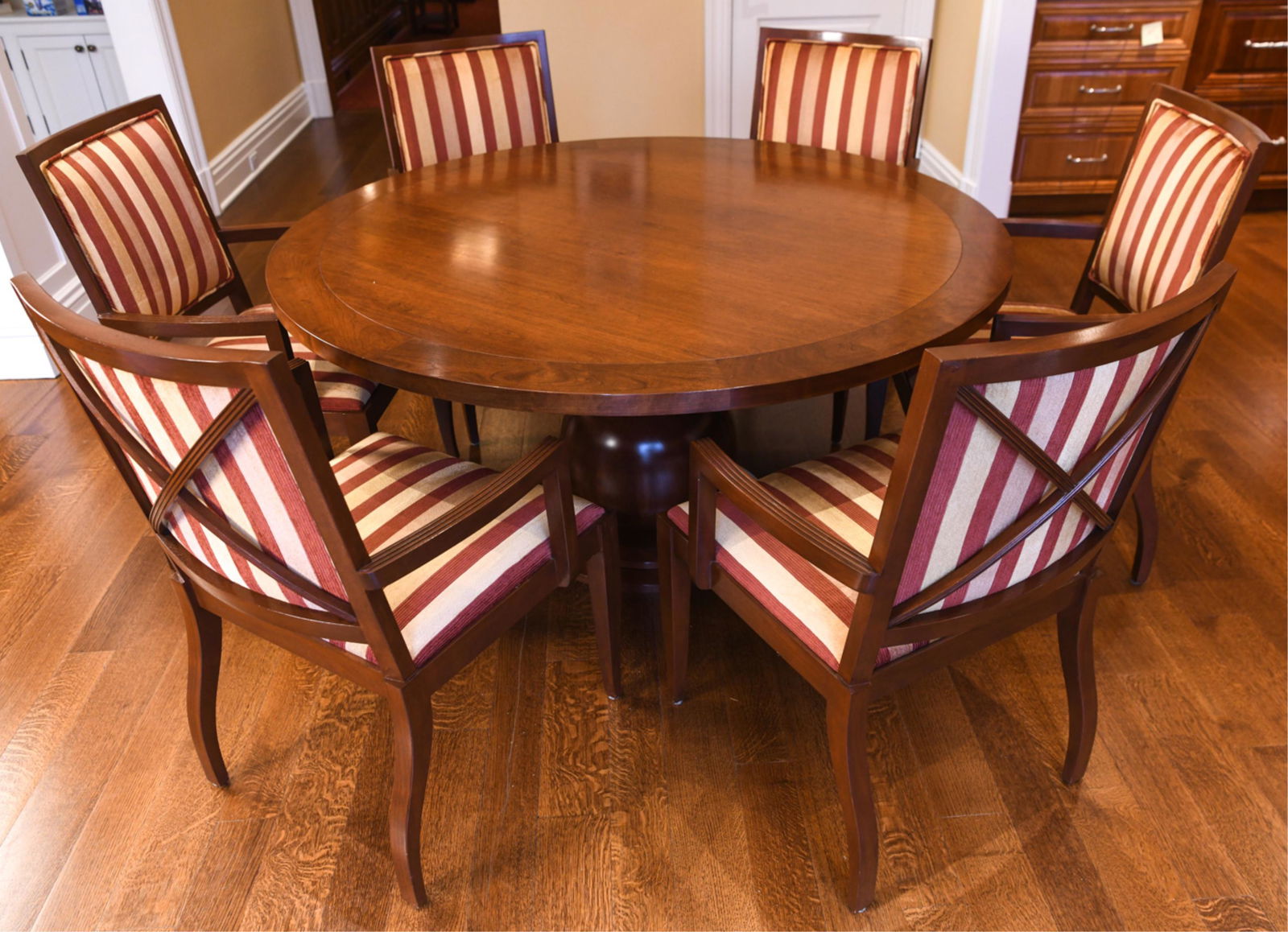 WOODEN PEDESTAL DINING TABLE W/ (6) ARMCHAIRS (1 of 7)
