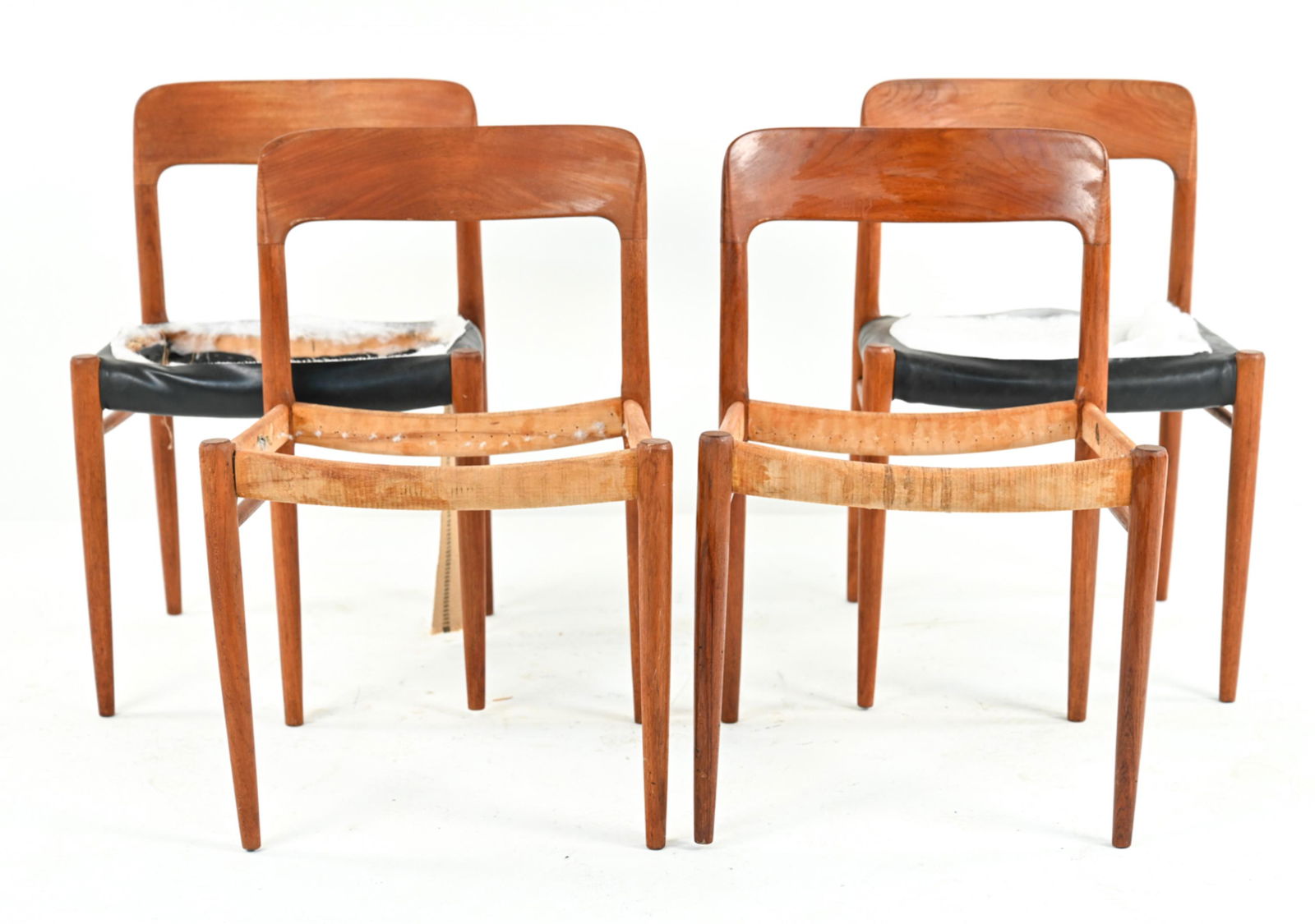 (4) NIELS MOLLER TEAK MODEL 75 DINING CHAIRS AS-IS (1 of 13)