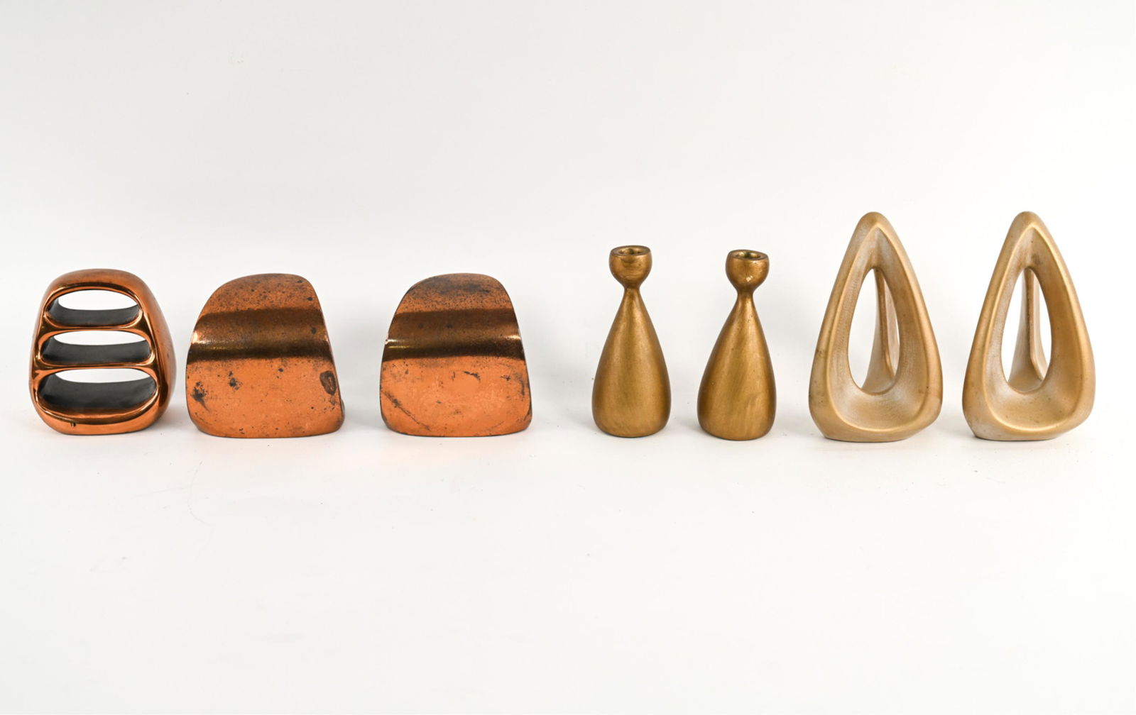 MID-CENTURY BEN SEIBEL DECORATIVE METAL GROUPING (1 of 18)