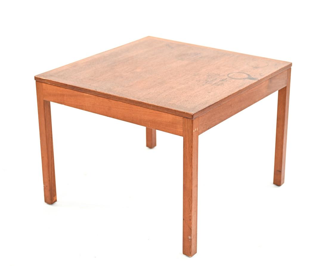 BORGE MOGENSEN FOR FREDERICIA STOLEFABRIK TABLE (1 of 15)