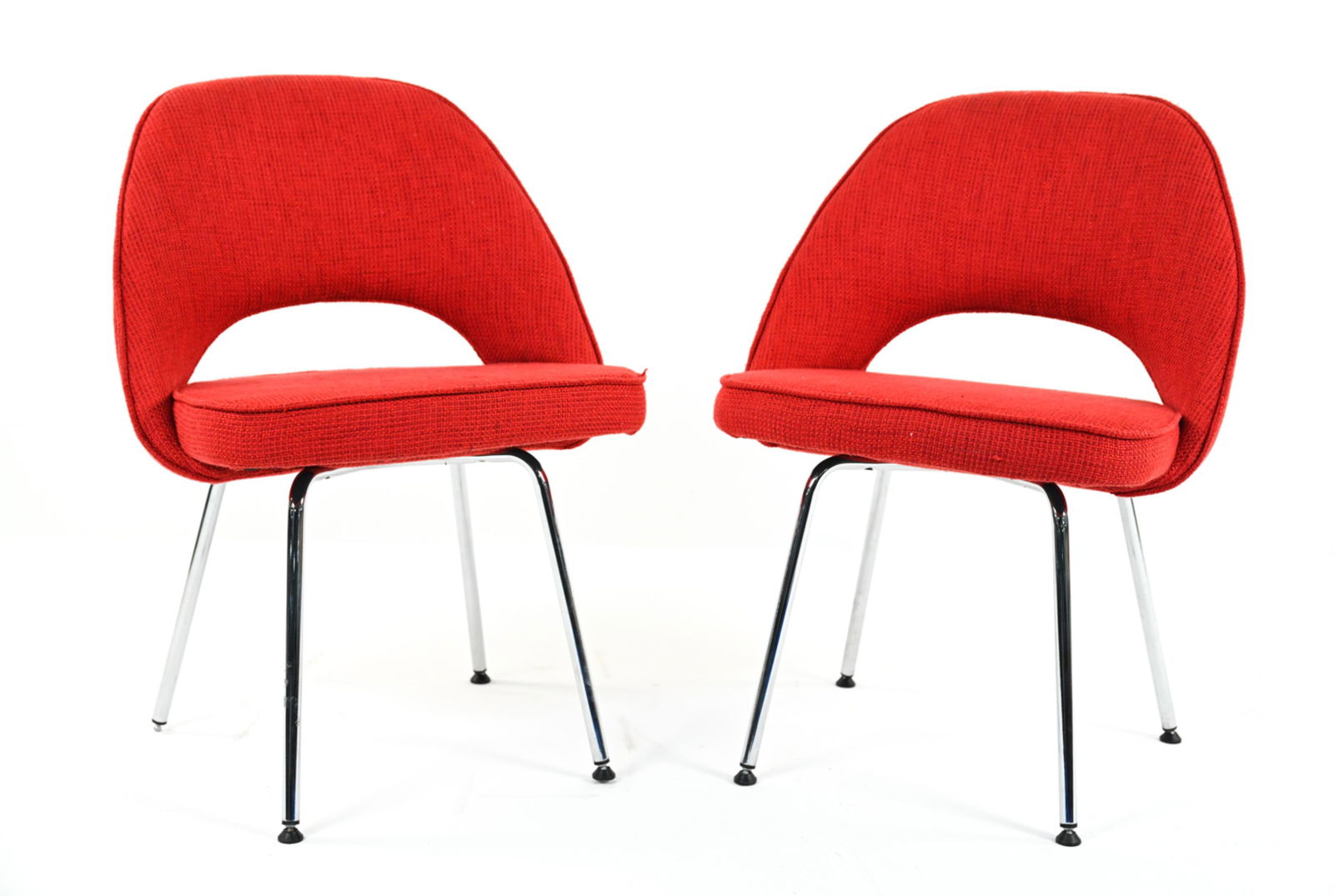 PAIR OF CONTEMPORARY SAARINEN-STYLE CHAIRS (1 of 12)