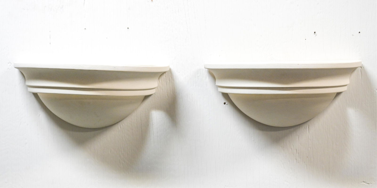 PAIR OF JUSTICE DESIGN BISQUE AMBIENCE SCONCES (1 of 9)