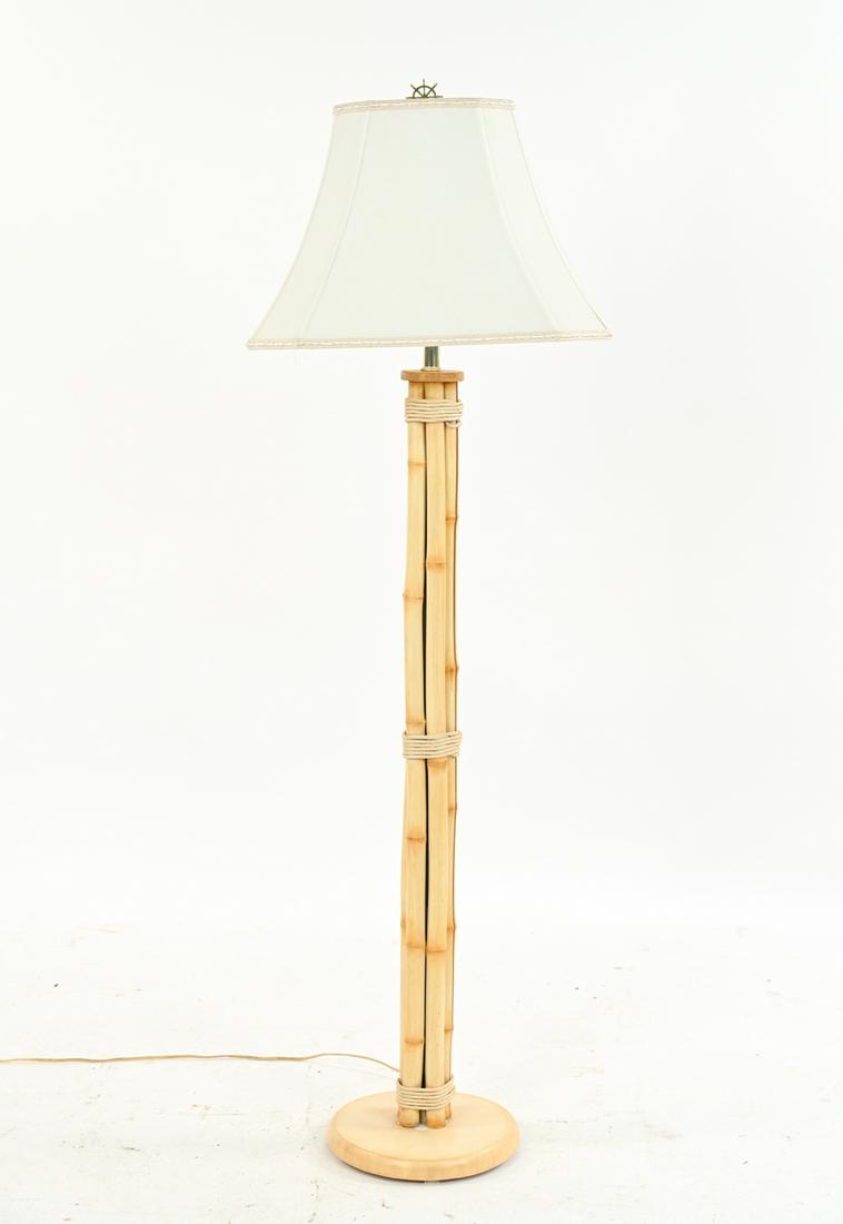 BAMBOO FLOOR LAMP WITH ROSEART LAMP SHADE (1 of 11)