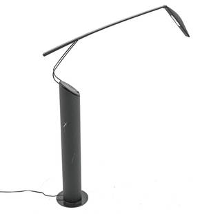 BARBAGLIA & COLOMBO FOR PAF "DOVE" READING LAMP: Postmodern "Dove" reading lamp designed by Mario Barbaglia and Marco Colombo for Italiana Luce. Features rotating column base in black powder coated metal, two-way switch, and double jointed cantileve