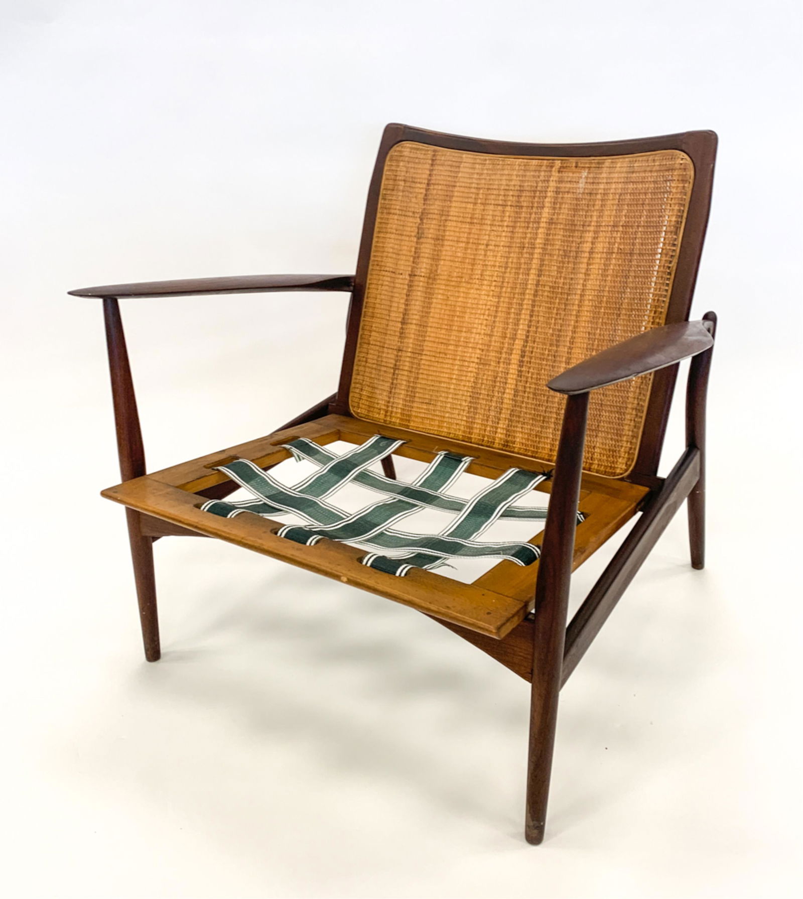 IB KOFOD-LARSEN SELIG DANISH SPEAR CHAIR (1 of 15)