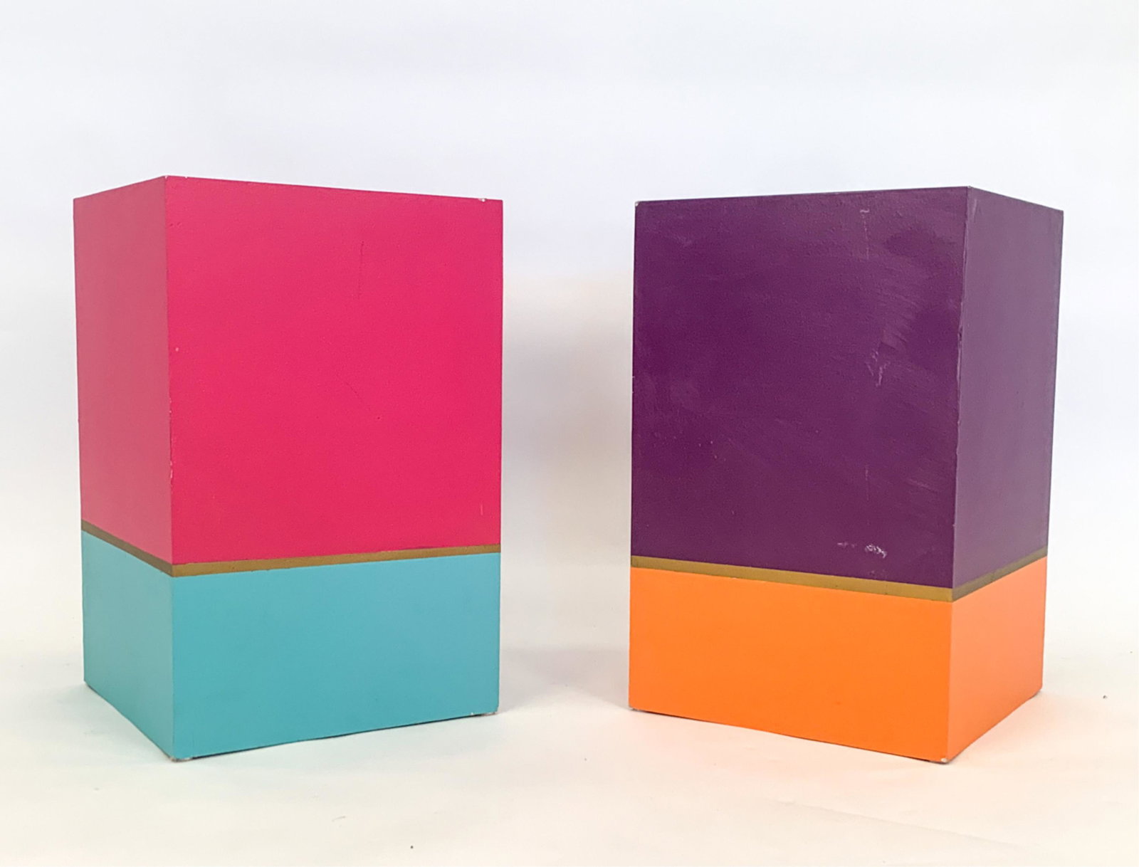PAIR KATE SPADE STORE DISPLAY PEDESTALS (1 of 12)