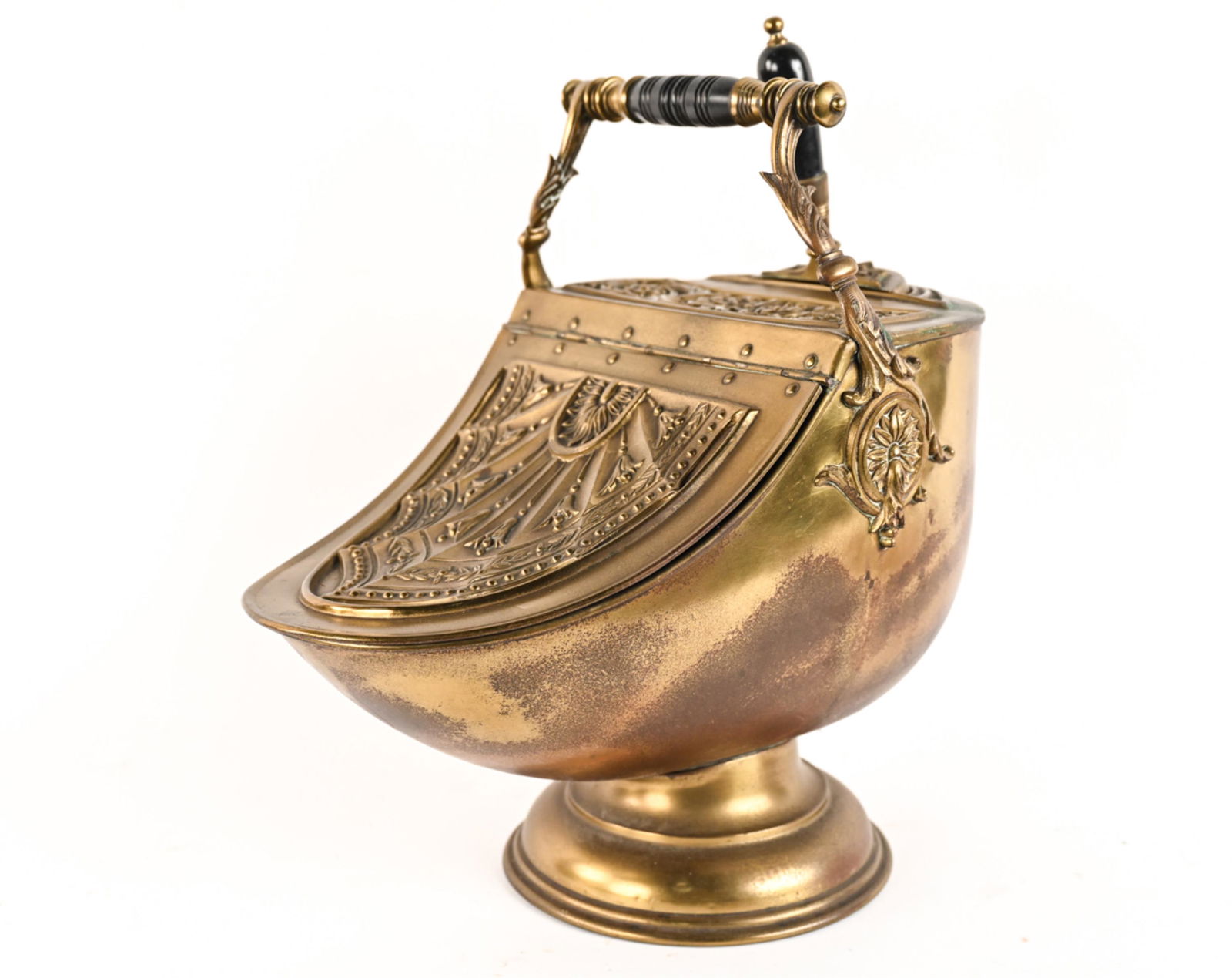 BRASS COAL SCUTTLE (1 of 14)