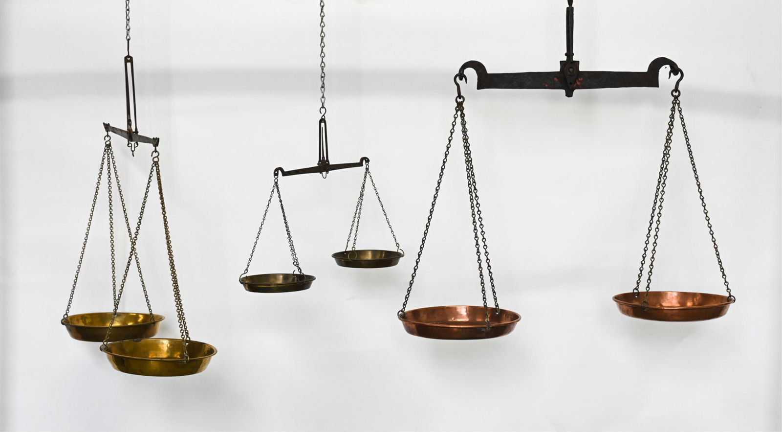 (3) ANTIQUE HANGING BALANCE SCALES (1 of 10)