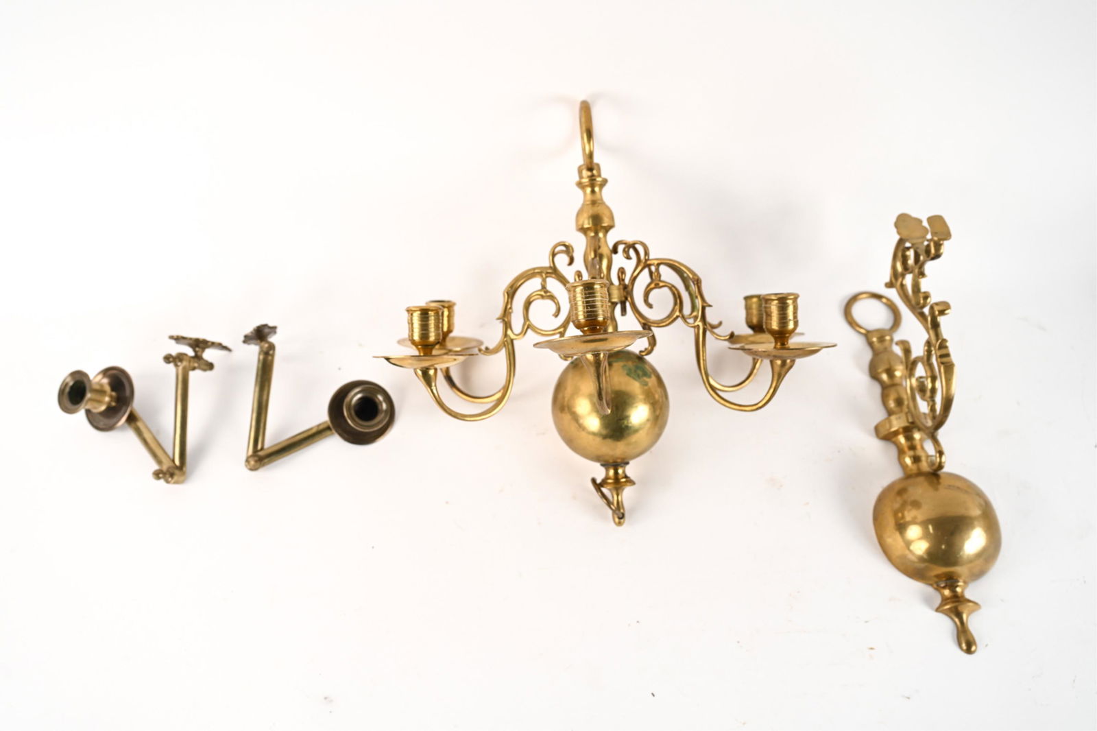 GROUPING OF ANTIQUE FIXTURES INCL DUTCH BRASS (1 of 11)