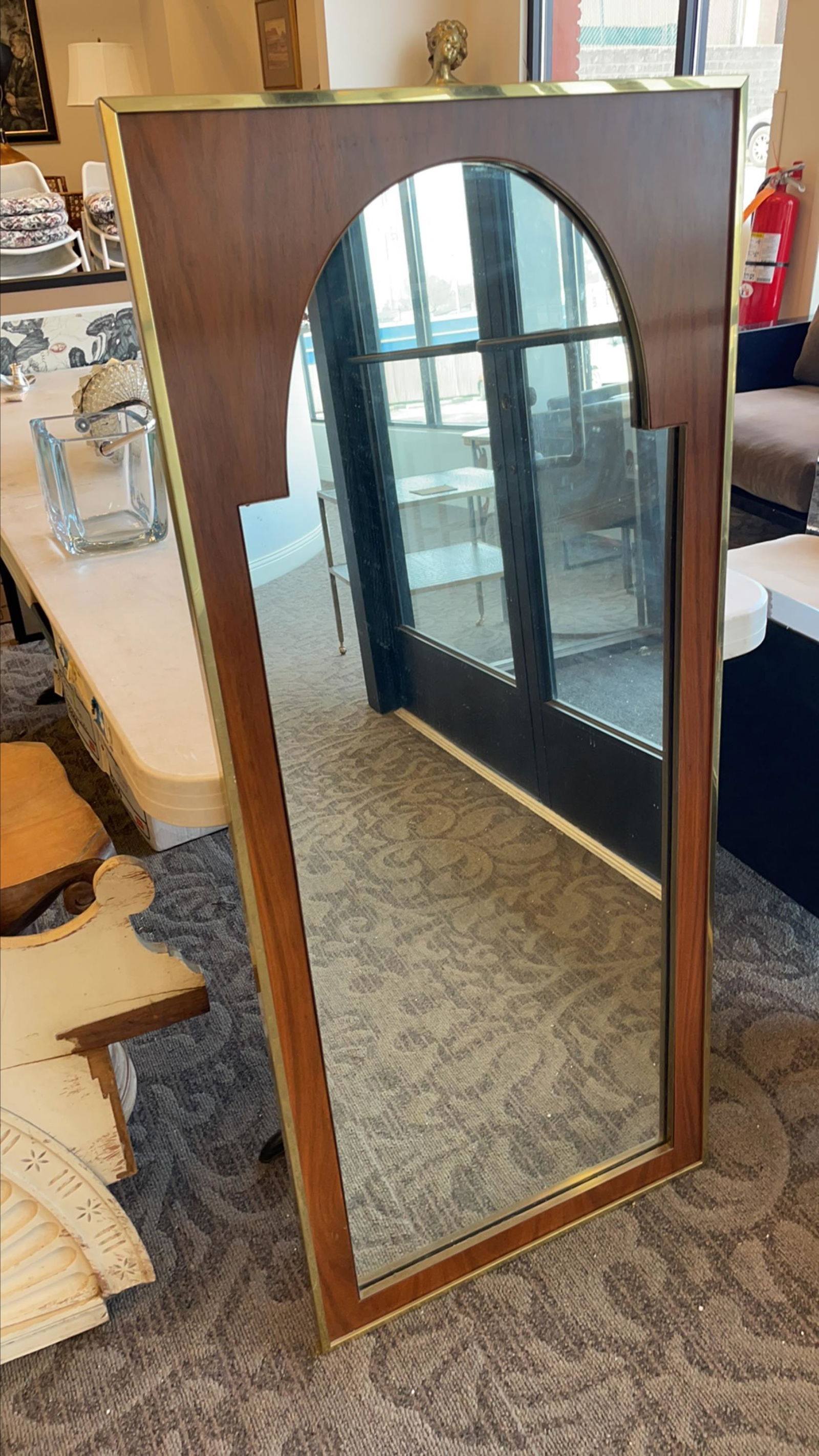 VINTAGE REGENT GLASS CO. MIRROR (1 of 7)