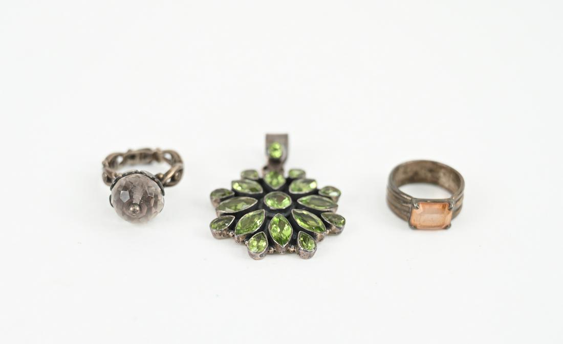 STERLING SILVER JEWELRY GROUPING (1 of 10)