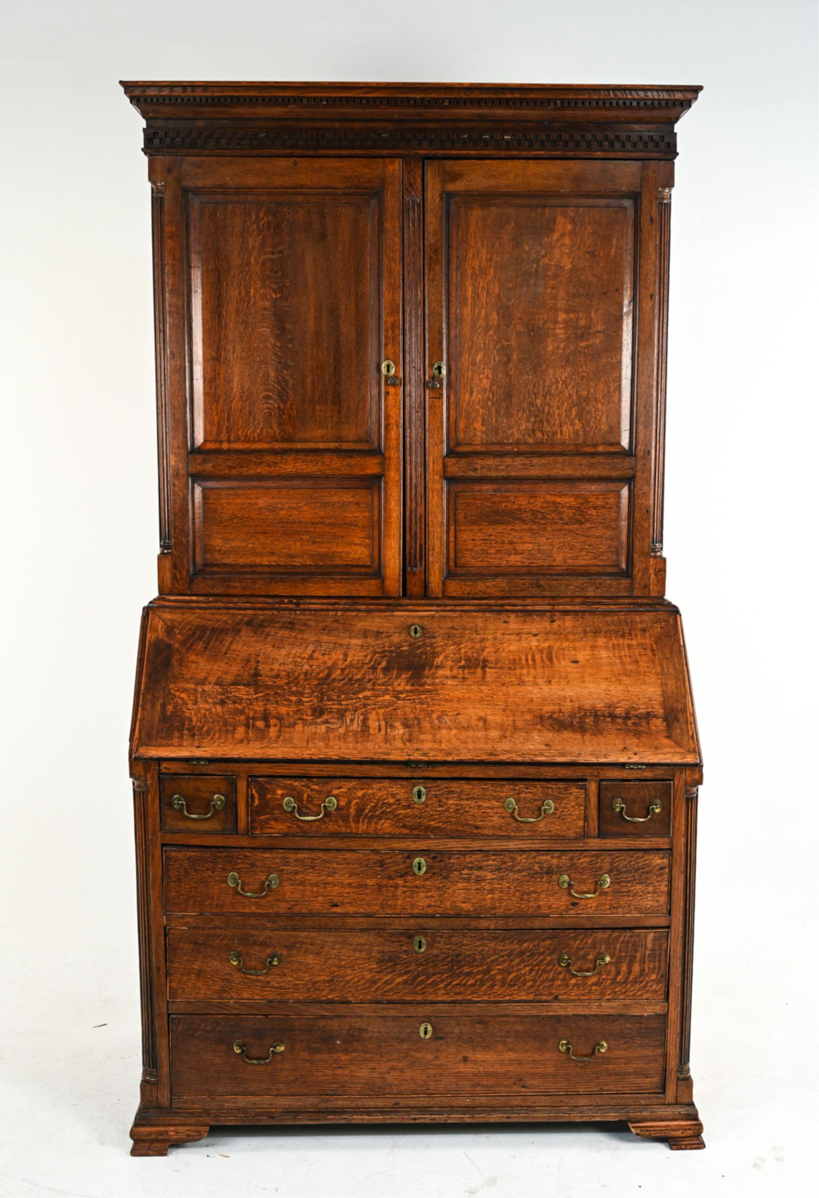 ANTIQUE 19TH C. TALL OAK SECRETARY BOOKCASE (1 of 20)