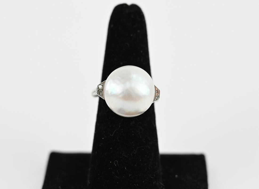 ART DECO 18K WHITE GOLD, MABE PEARL & DIAMOND RING (1 of 8)