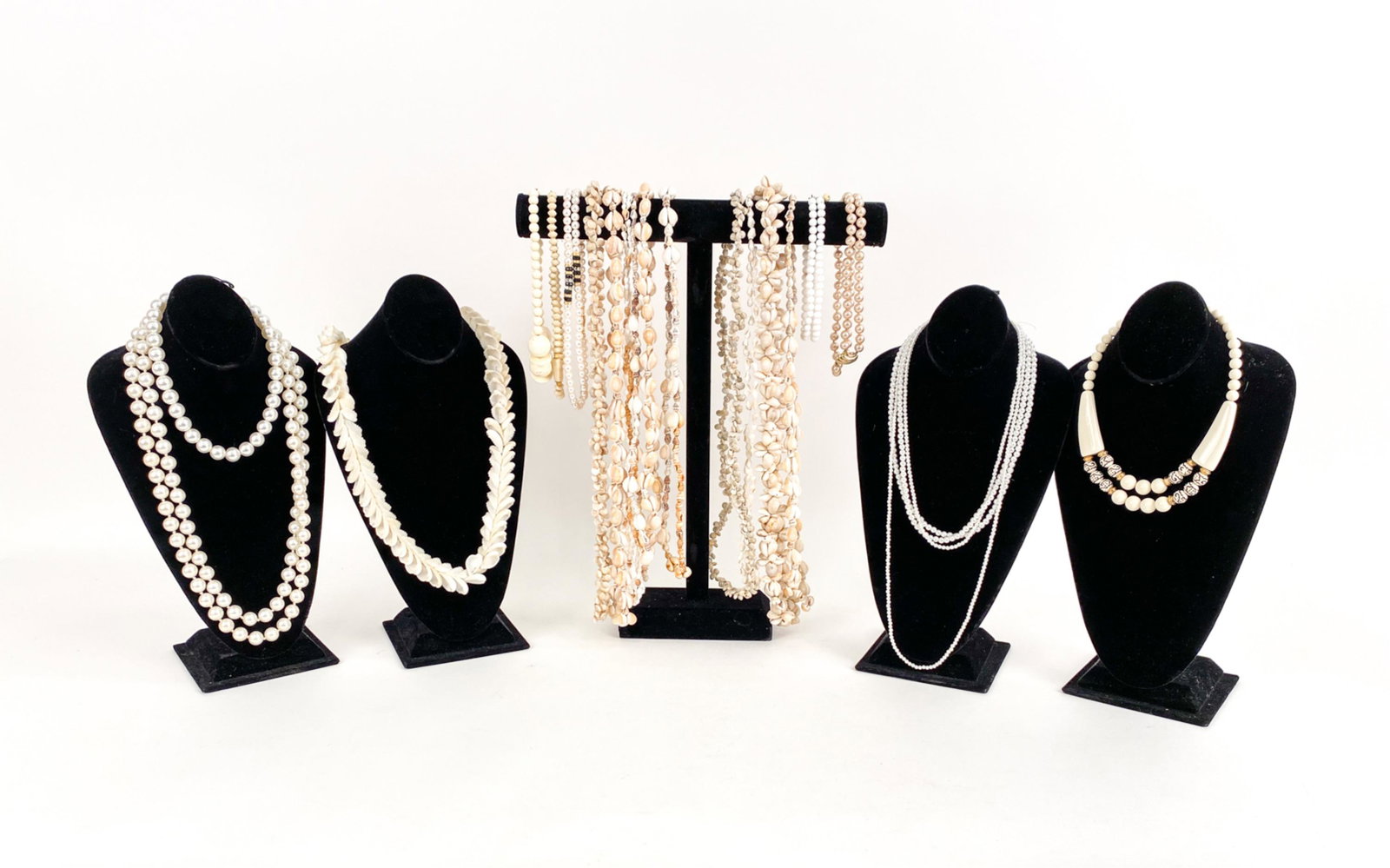 VINTAGE PEARL & SHELL JEWELRY GROUPING (1 of 8)
