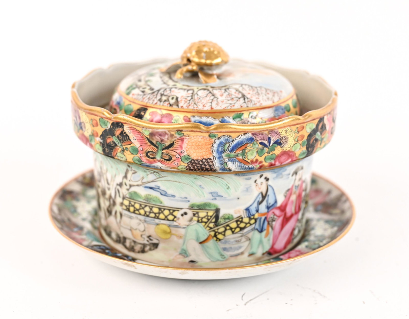 CHINESE ROSE MEDALLION PORCELAIN PLATE & BOX (1 of 17)