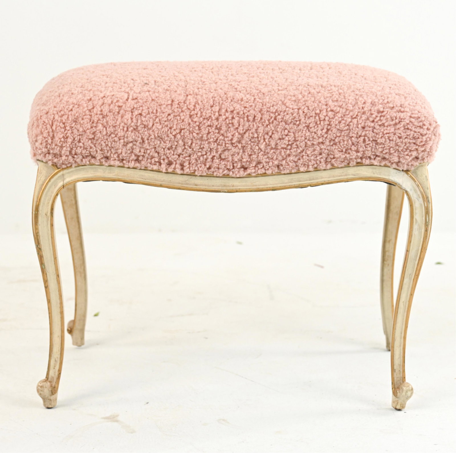 FRENCH PLUSH PINK SHEARLING VANITY BENCH (1 of 17)