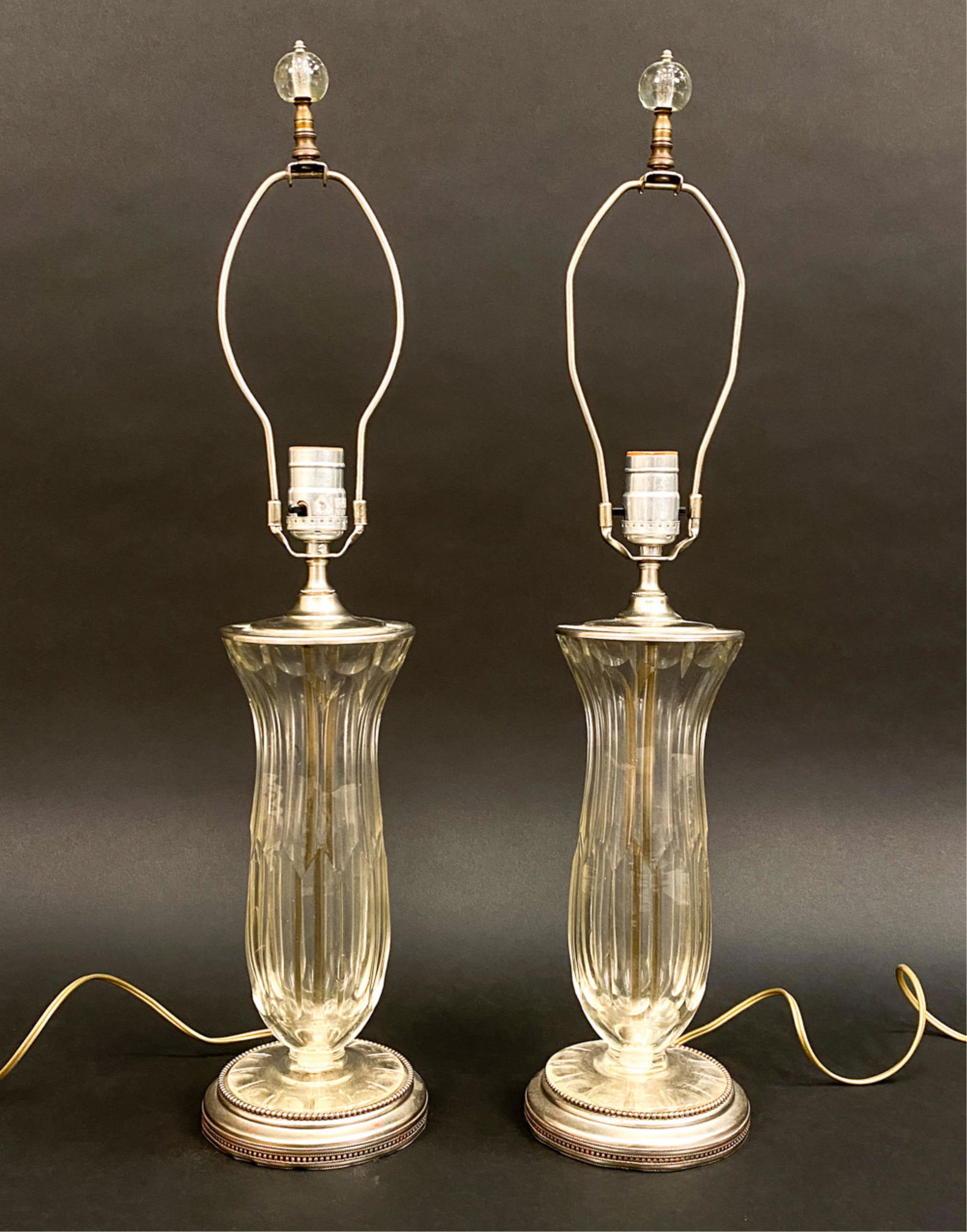 PAIR OF VINTAGE FACETED GLASS TABLE LAMPS (1 of 8)