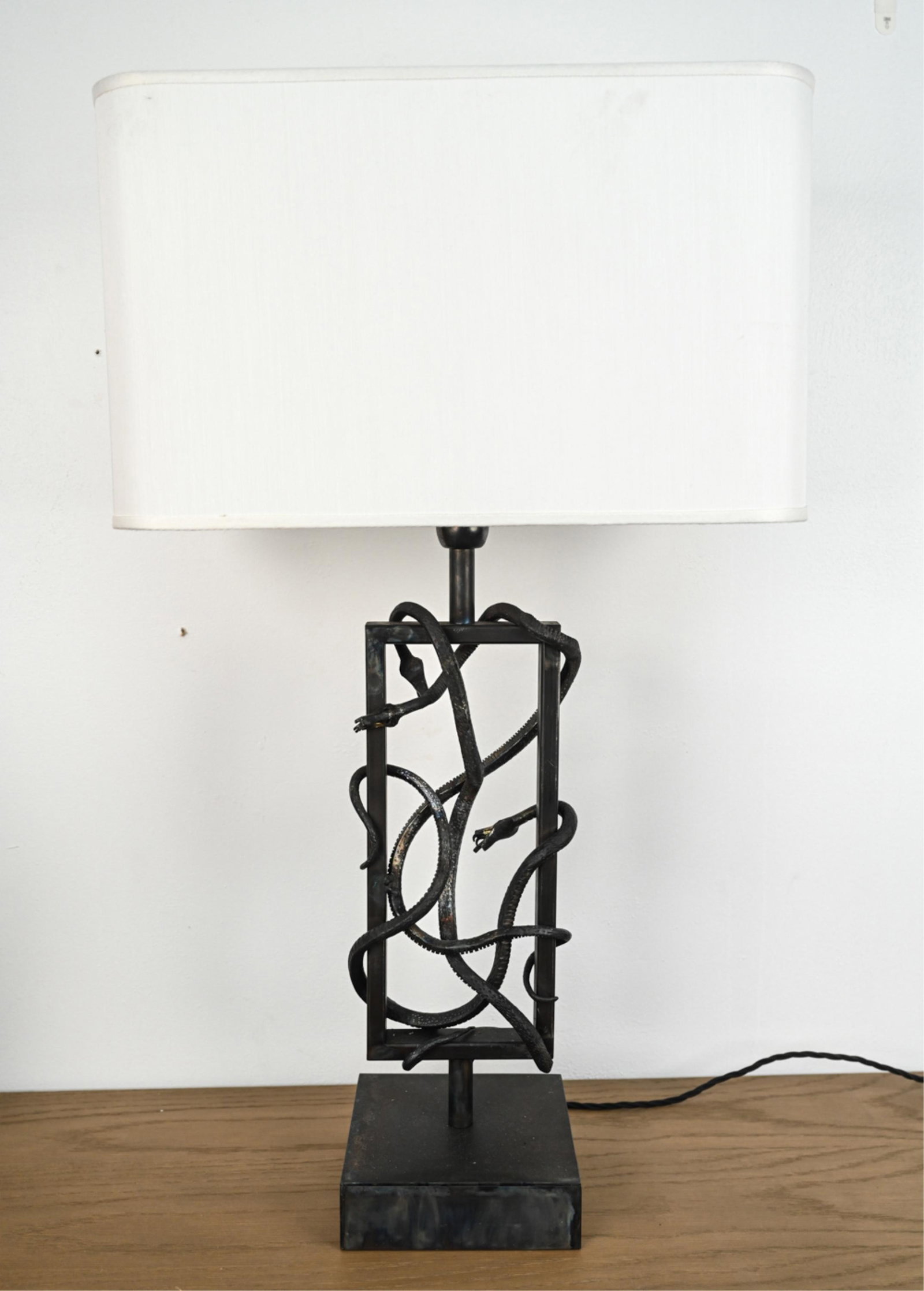 ITALIAN SCULPTURAL STEEL SERPENTINE TABLE LAMP (1 of 19)