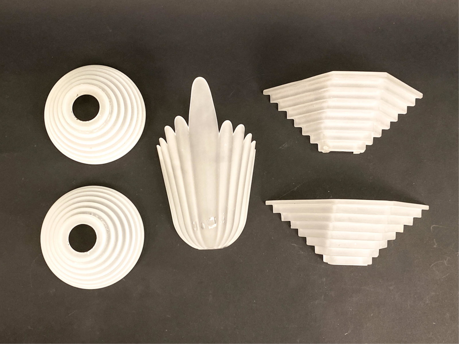 (2) PAIRS OF GLASS DECO SCONCE SHADES PLUS ONE (1 of 4)