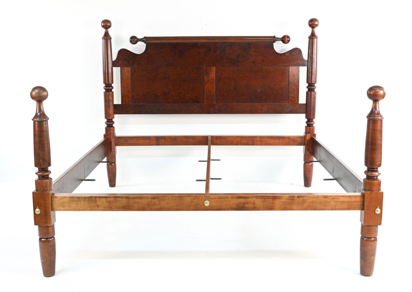 COLONIAL STYLE CANNON BALL KING SIZE BED FRAME (1 of 14)