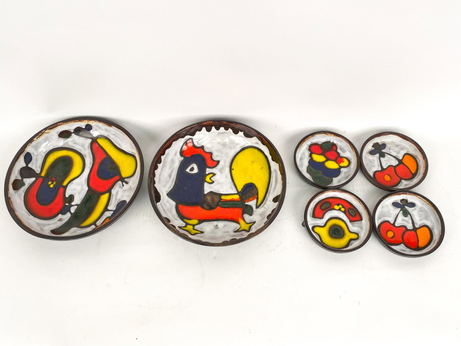 (6) ITALIAN MID-CENTURY BERRY WALL PLAQUES (1 of 17)