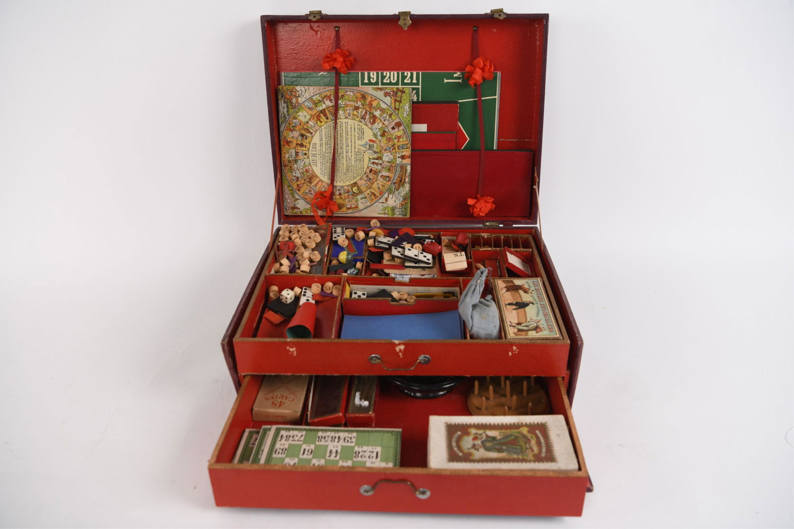 ANTIQUE "LES JEUX REUNIS" FRENCH GAMES COMPENDIUM (1 of 20)