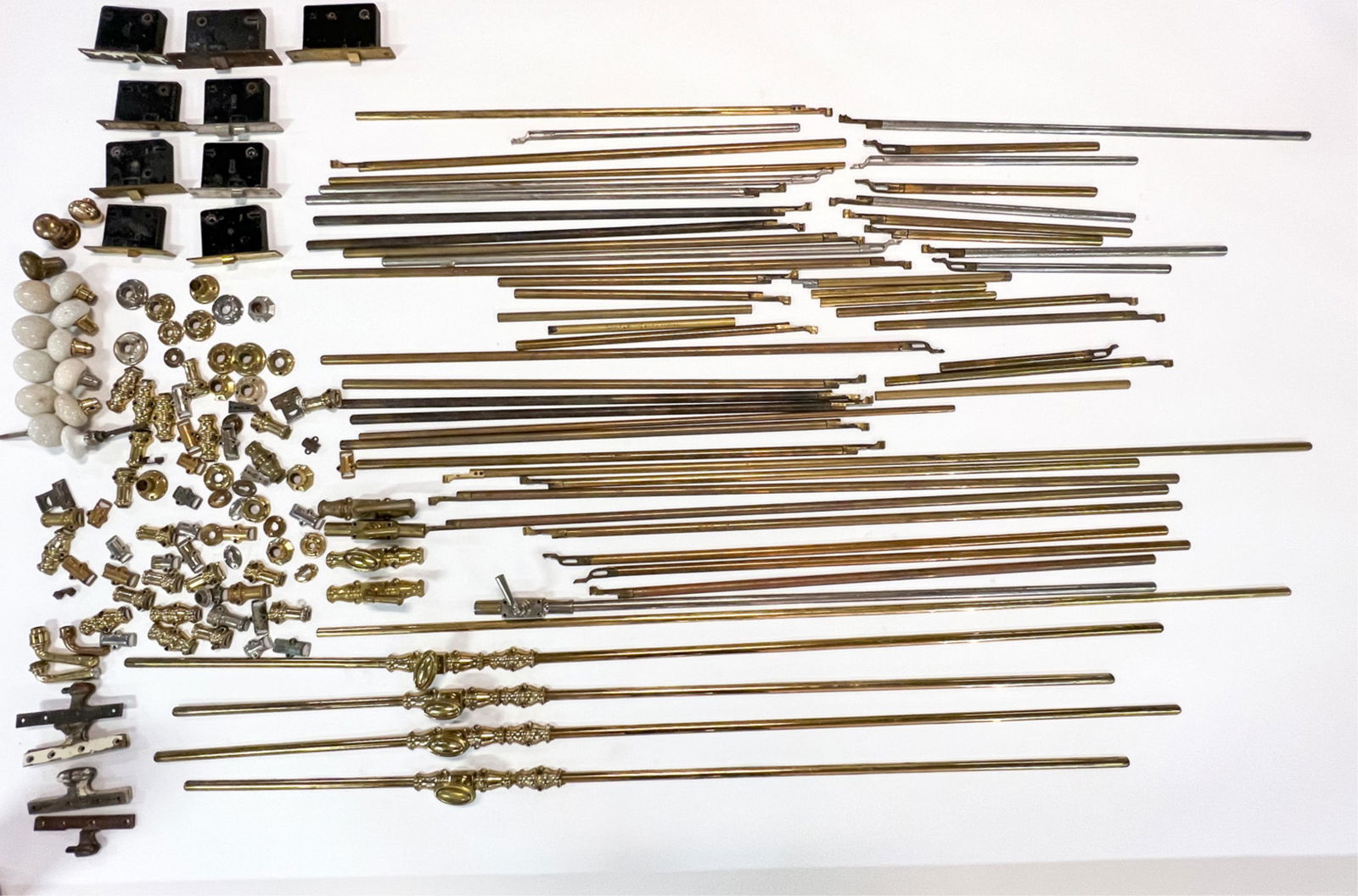 GROUPING OF BRASS WINDOW CLOSURE HARDWARE (0439) on Mar 31, 2022