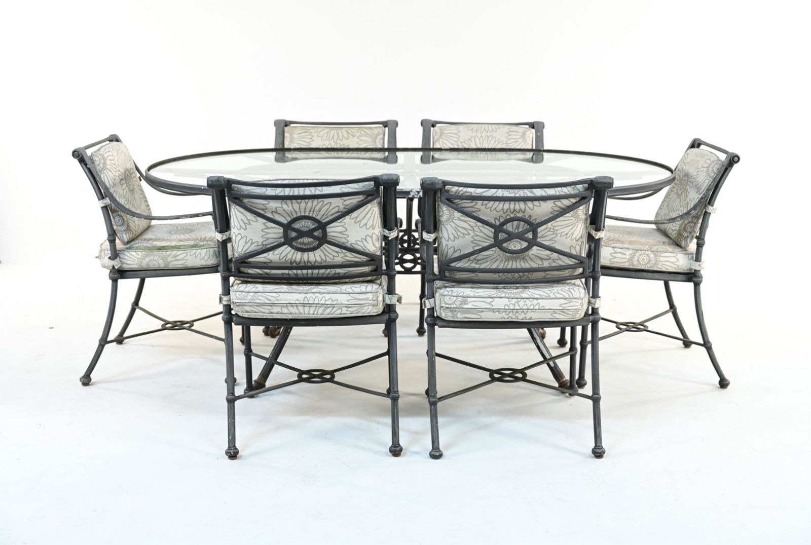 CAST ALUMINUM OUTDOOR DINING TABLE AND (6) CHAIRS (1 of 18)