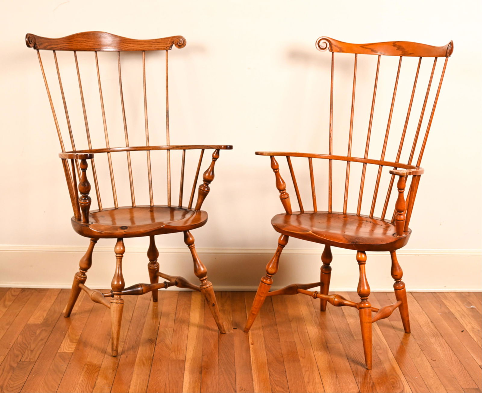 (2) CONTEMPORARY WINDSOR CHAIRS INCL. WARREN CHAIR (1 of 13)