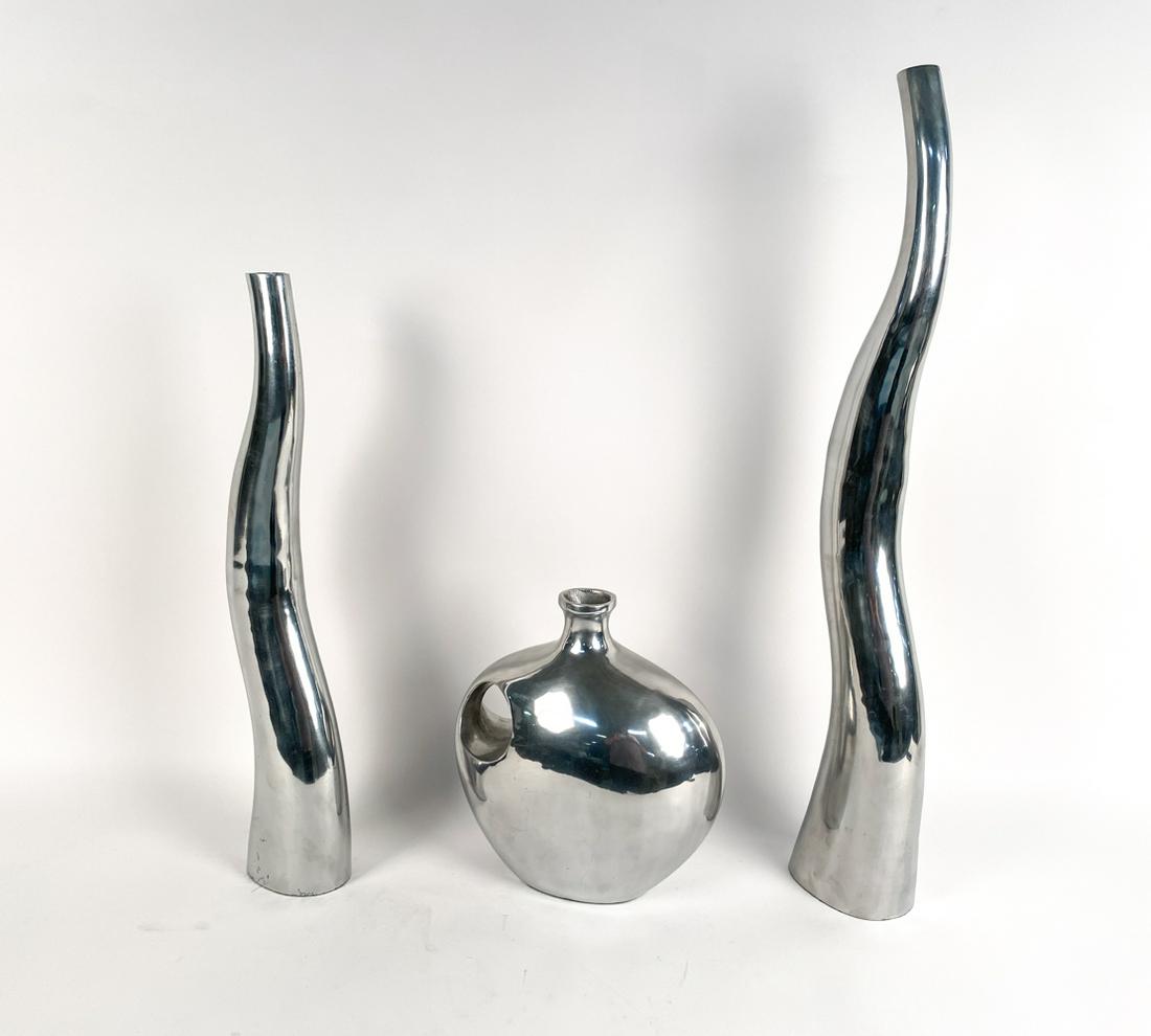 (3) CONTEMPORARY SANT' ANDREA VASES (1 of 9)