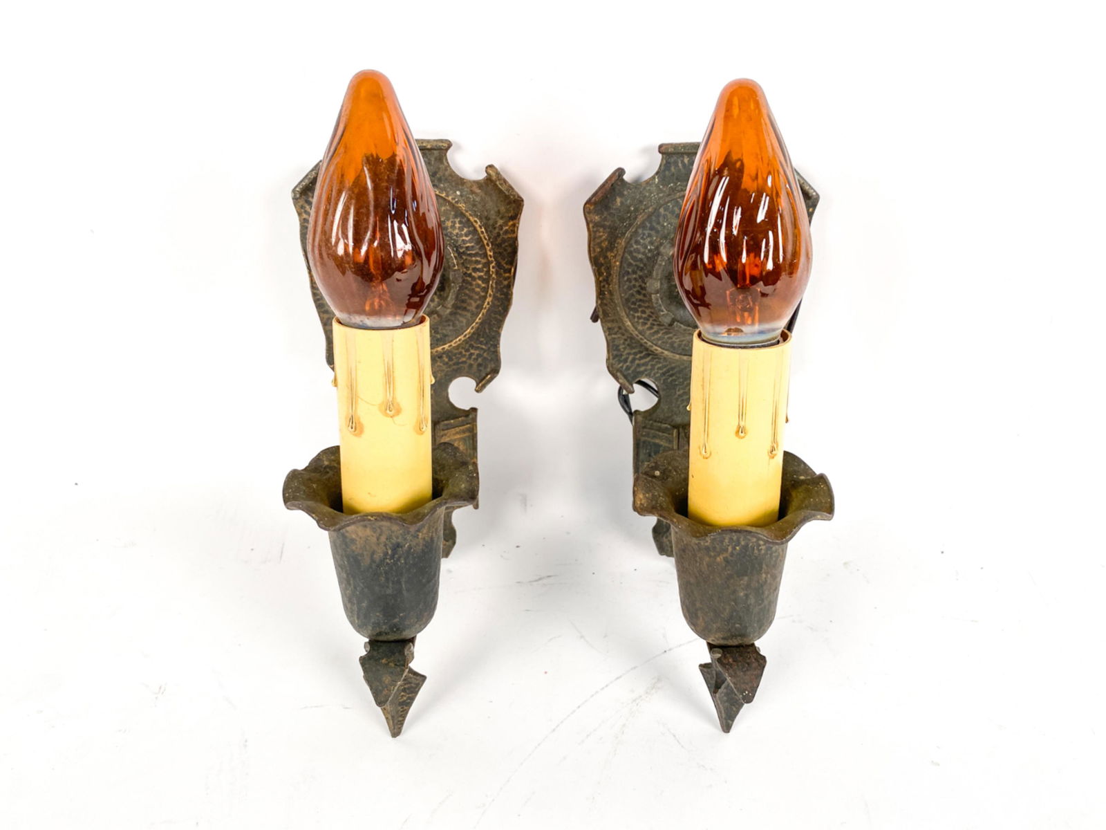 PAIR OF WALL SCONCES (1 of 15)