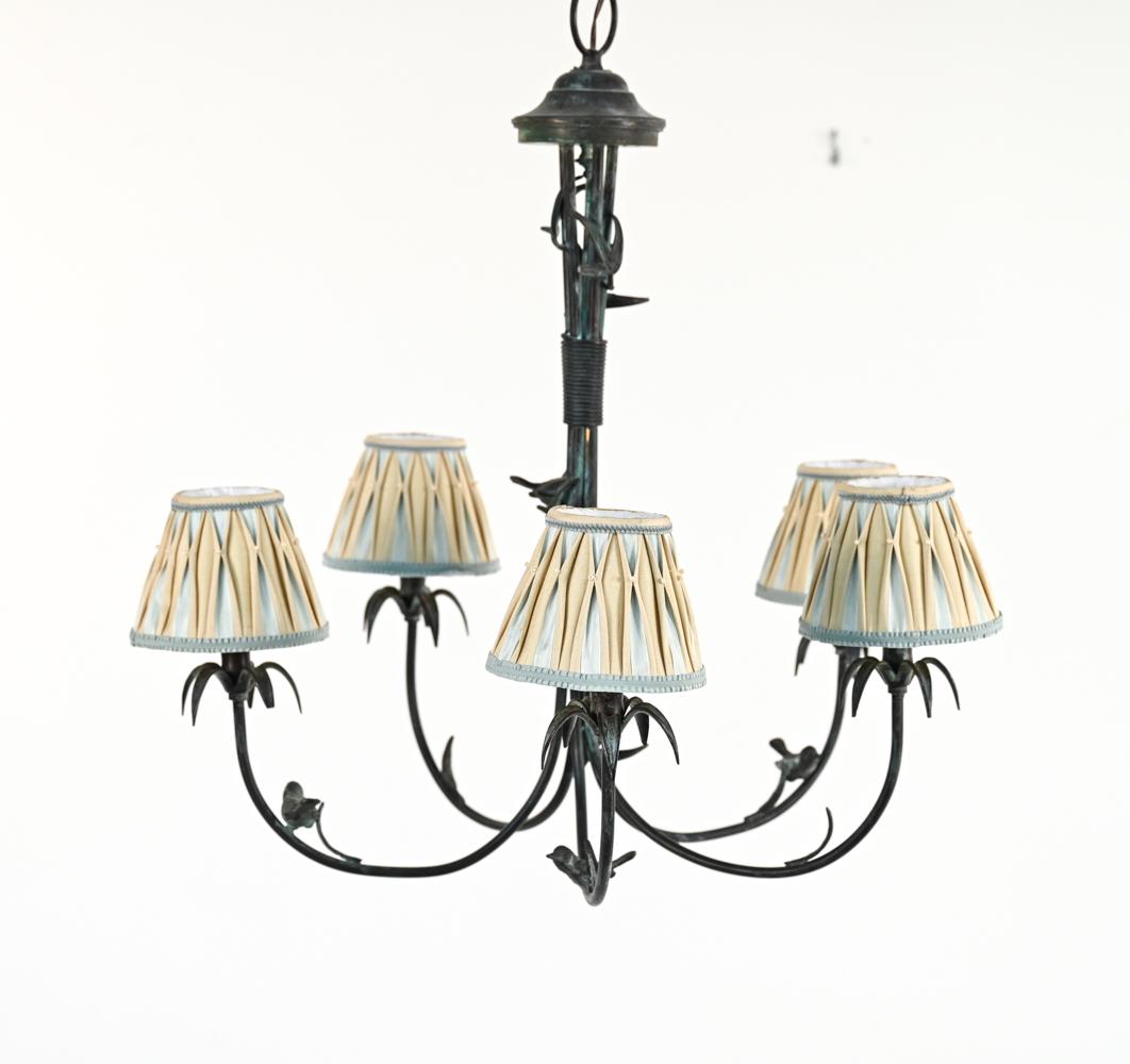 DECORATIVE IRON BIRD CHANDELIER (1 of 13)