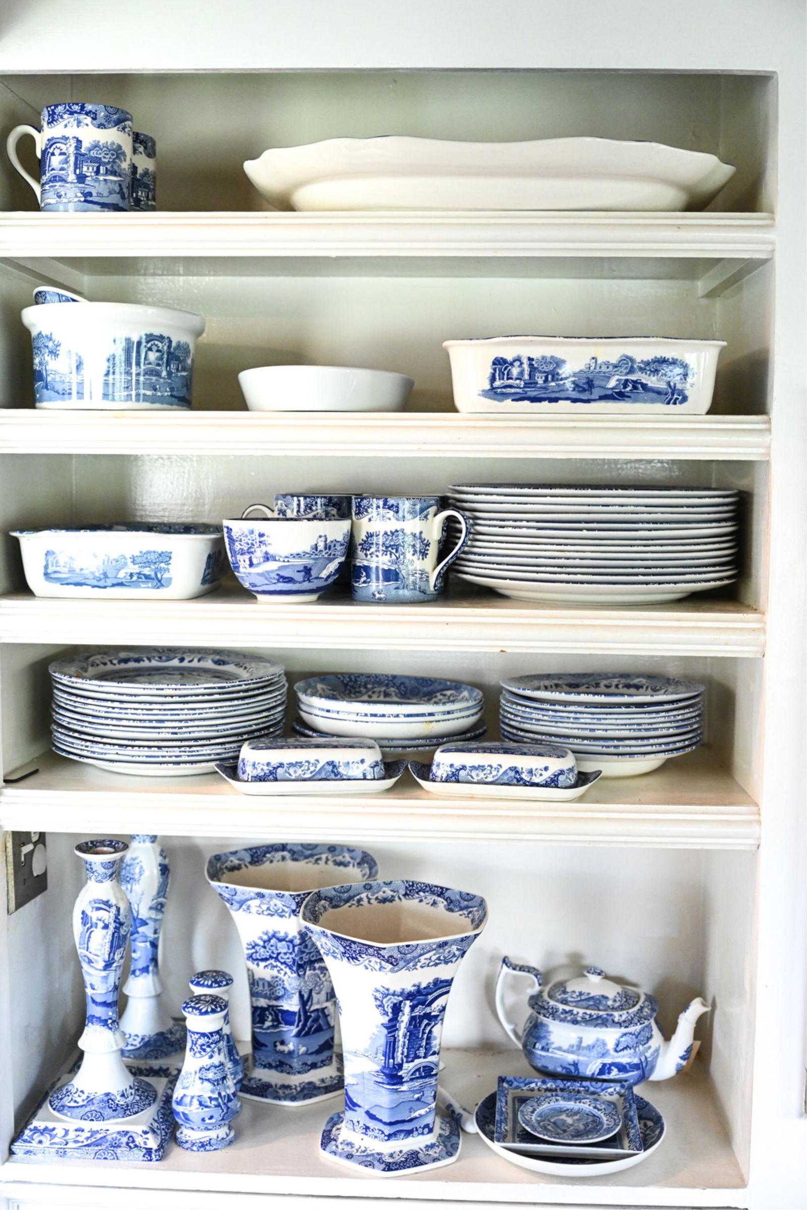 ITALIAN SPODE BLUE & WHITE SERVICE (1 of 16)