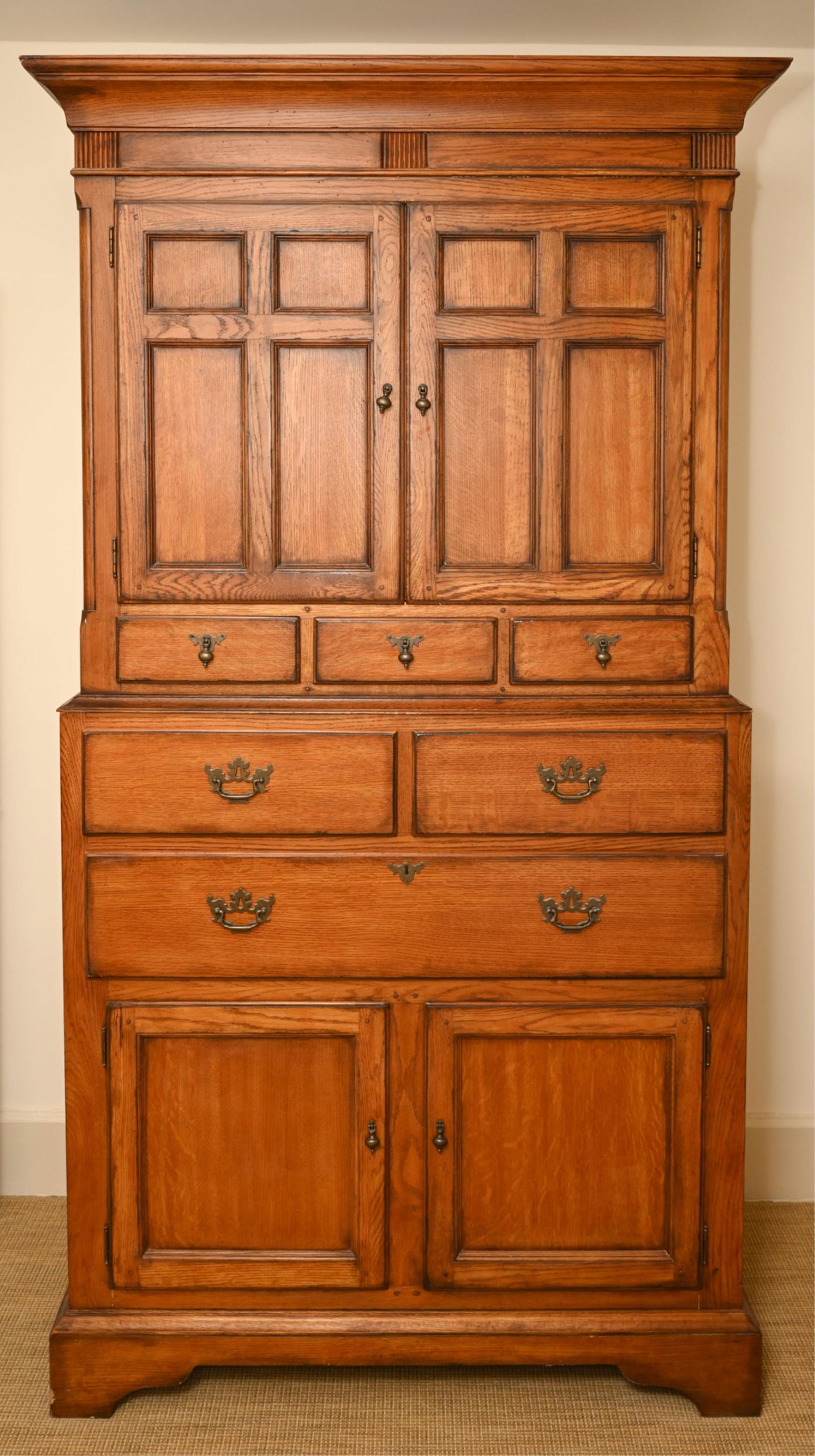 DREXEL HERITAGE ARMOIRE ENTERTAINMENT CABINET (1 of 13)