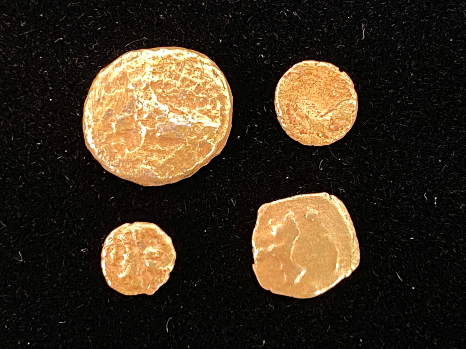 (4) ANCIENT GOLD FRACTIONAL COINS (1 of 4)