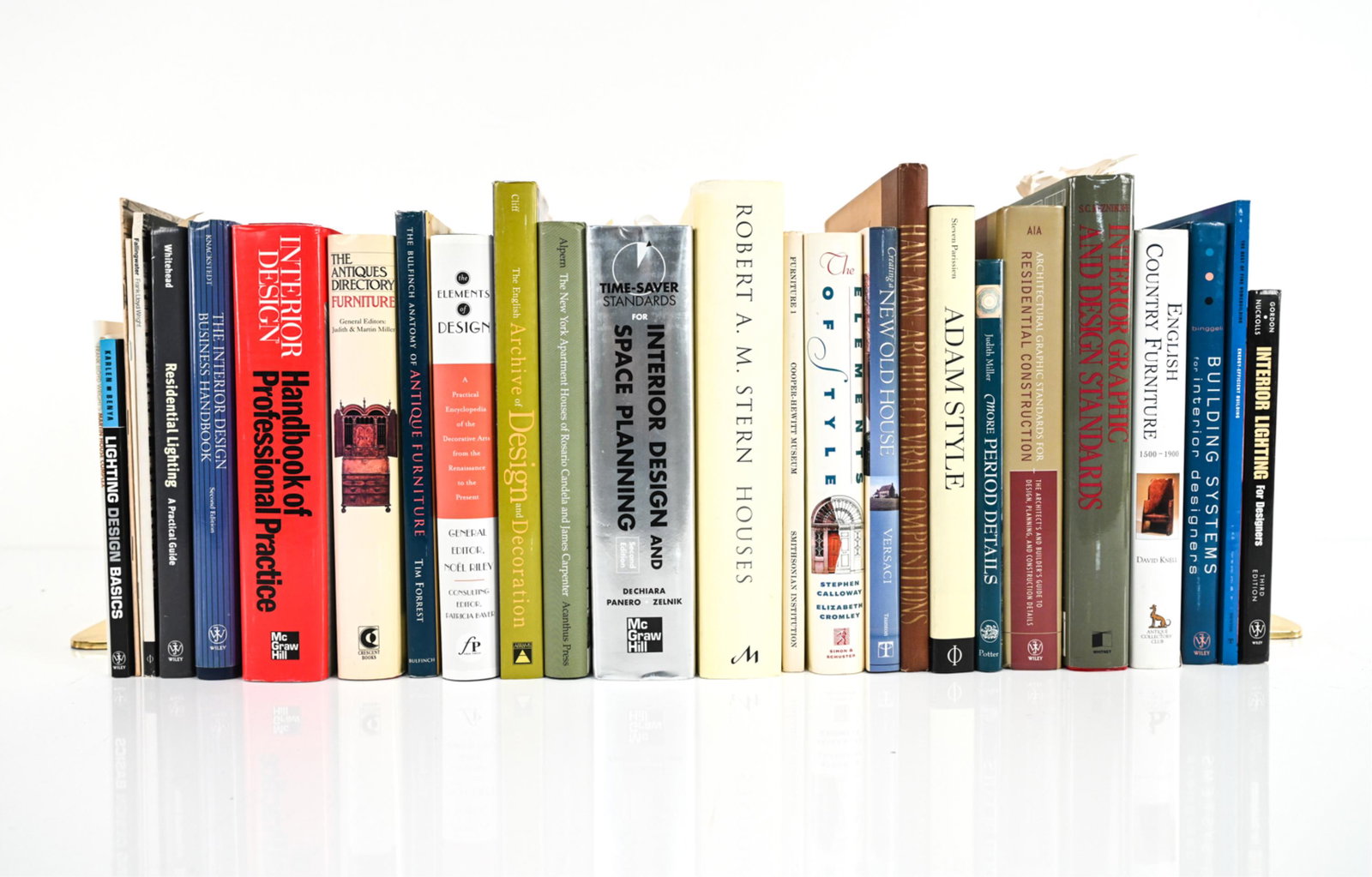 (27) INTERIOR DESIGN COFFEE TABLE & TRADE BOOKS (1 of 13)