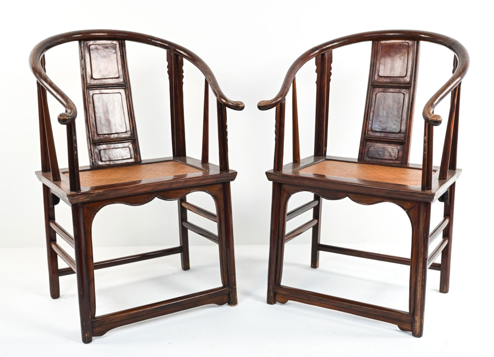 PAIR OF VINTAGE CHINESE HORSESHOE ARMCHAIRS (1 of 18)