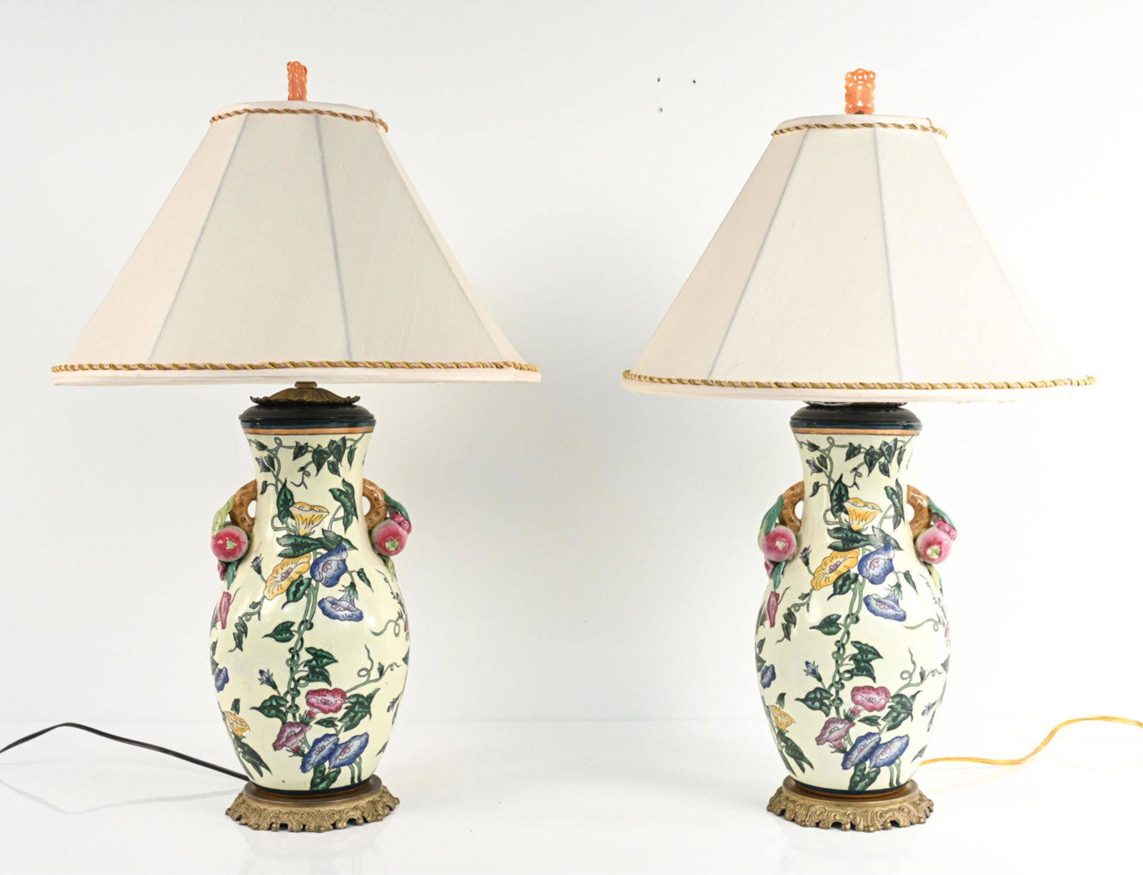 PAIR OF CHINESE PORCELAIN VASES, AS LAMPS (1 of 20)