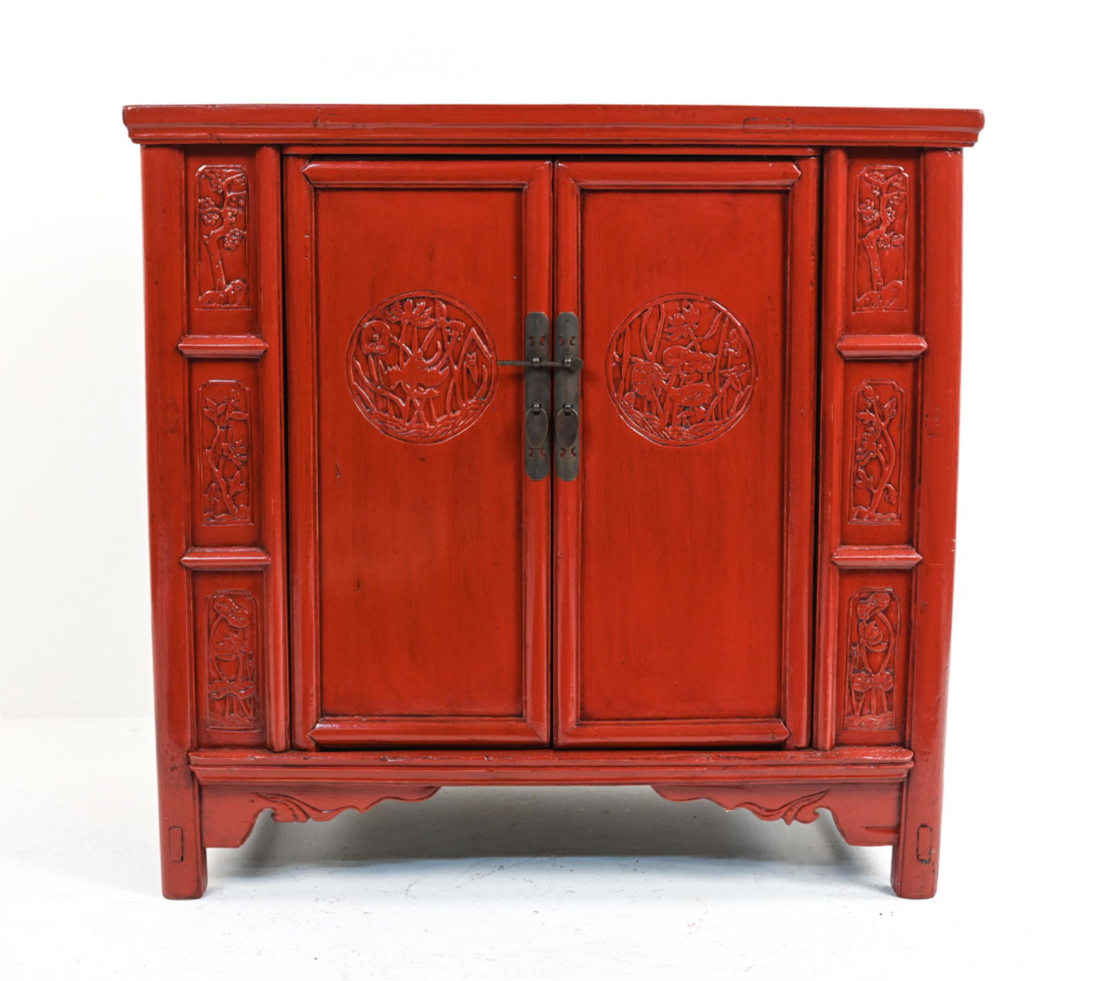 CHINESE RED LACQUER CABINET (1 of 13)