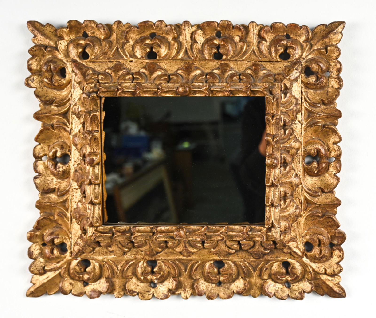 ITALIAN CARVED & GILDED MIRROR (1 of 8)
