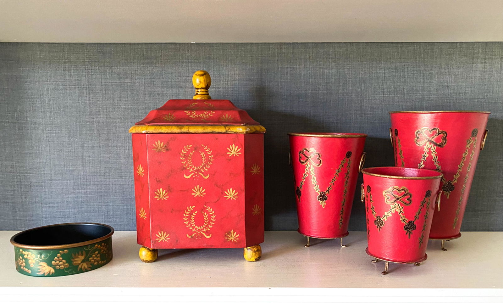 CONTEMPORARY DECORATIVE TOLE GROUPING (1 of 11)