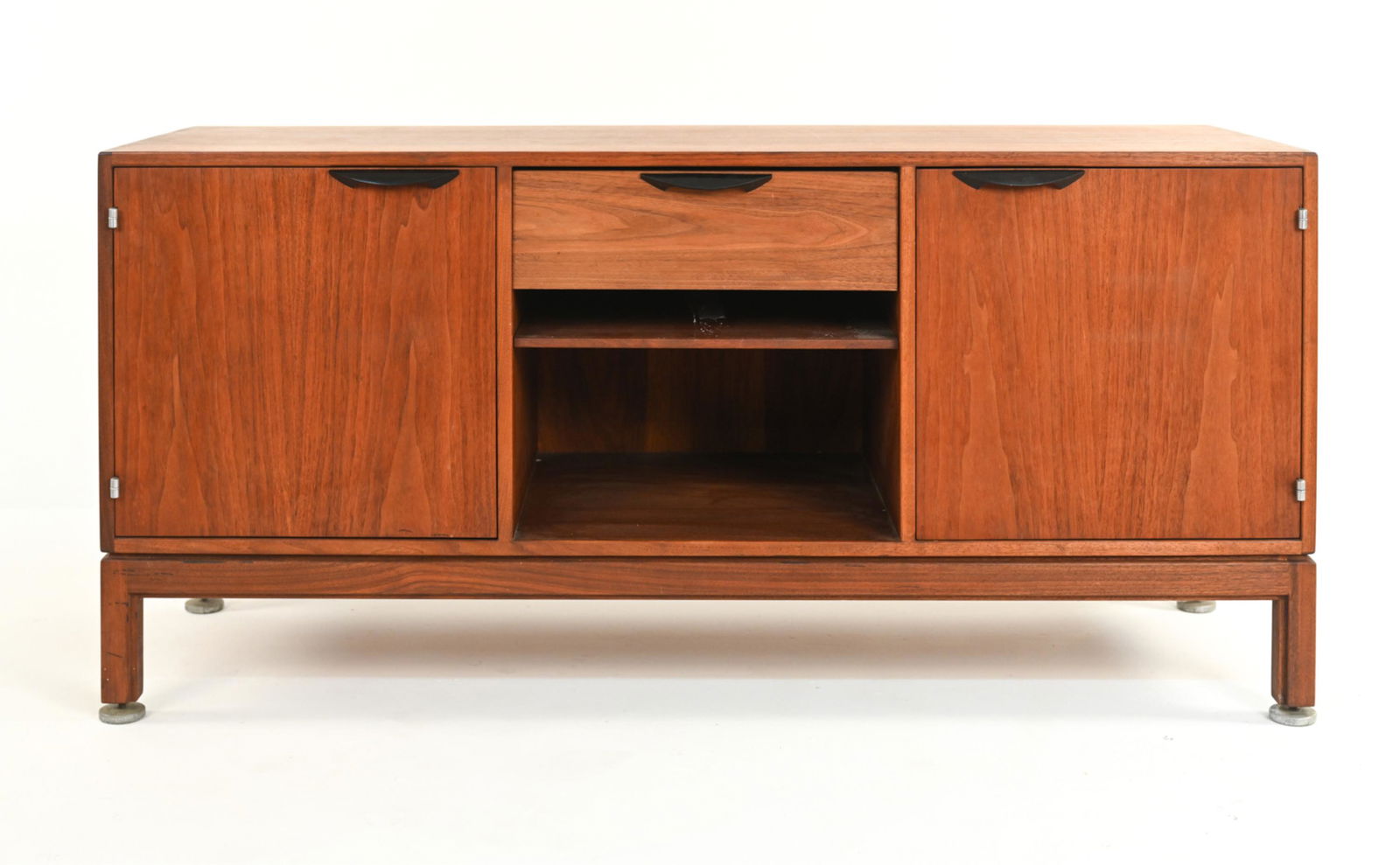 JENS RISOM WALNUT GROUP 8 CREDENZA (1 of 18)
