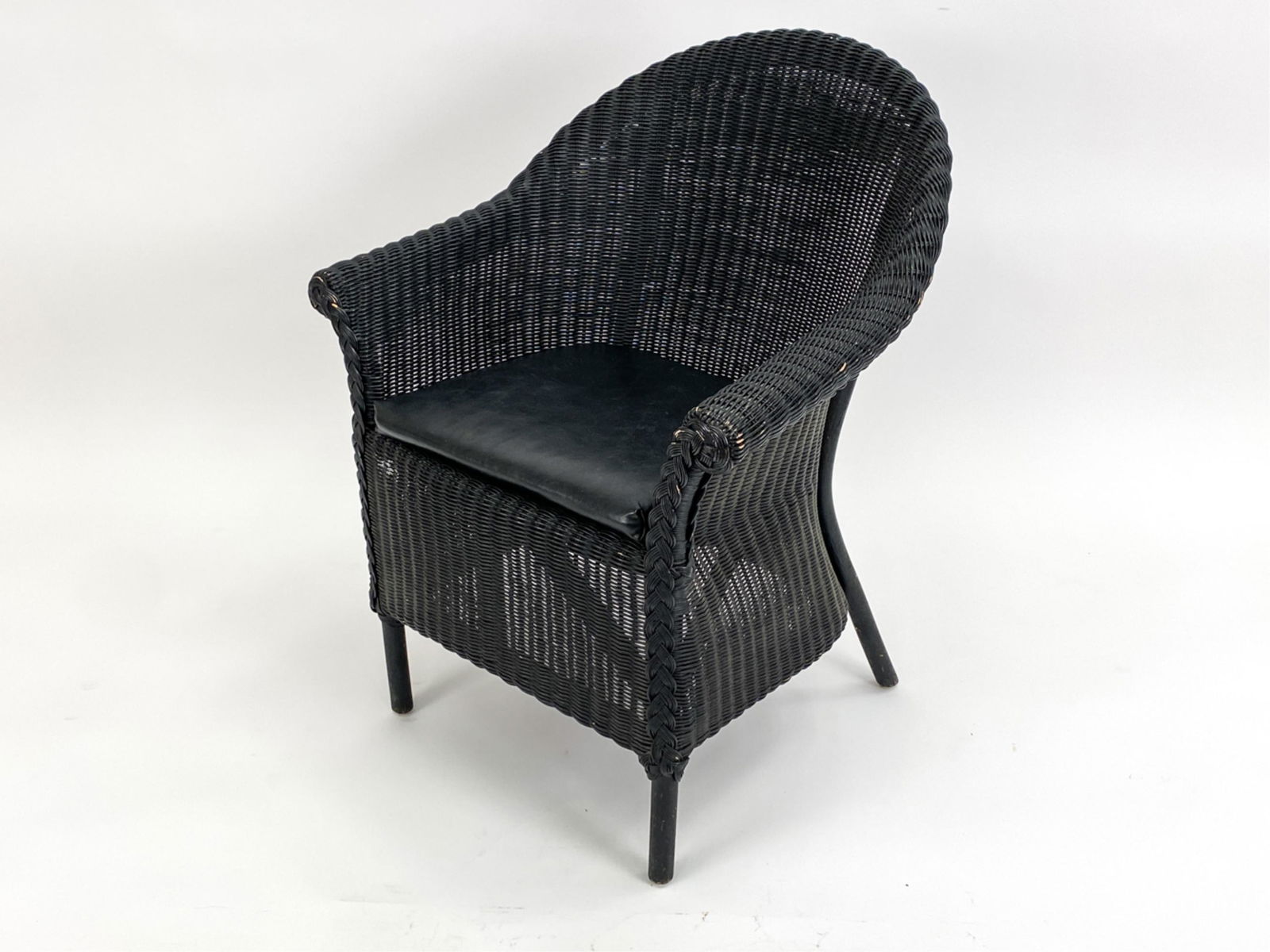 VINTAGE WICKER ARM CHAIR (1 of 12)