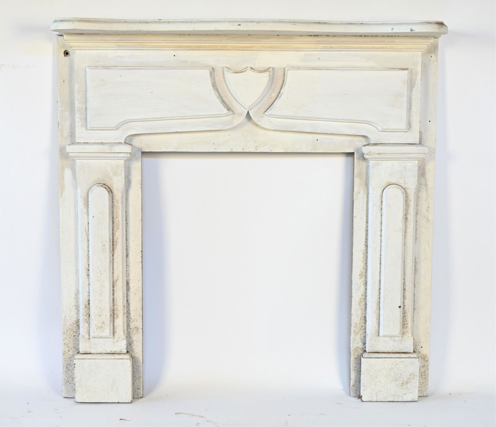ARCHITECTURAL SALVAGE FIREPLACE MANTEL (1 of 8)
