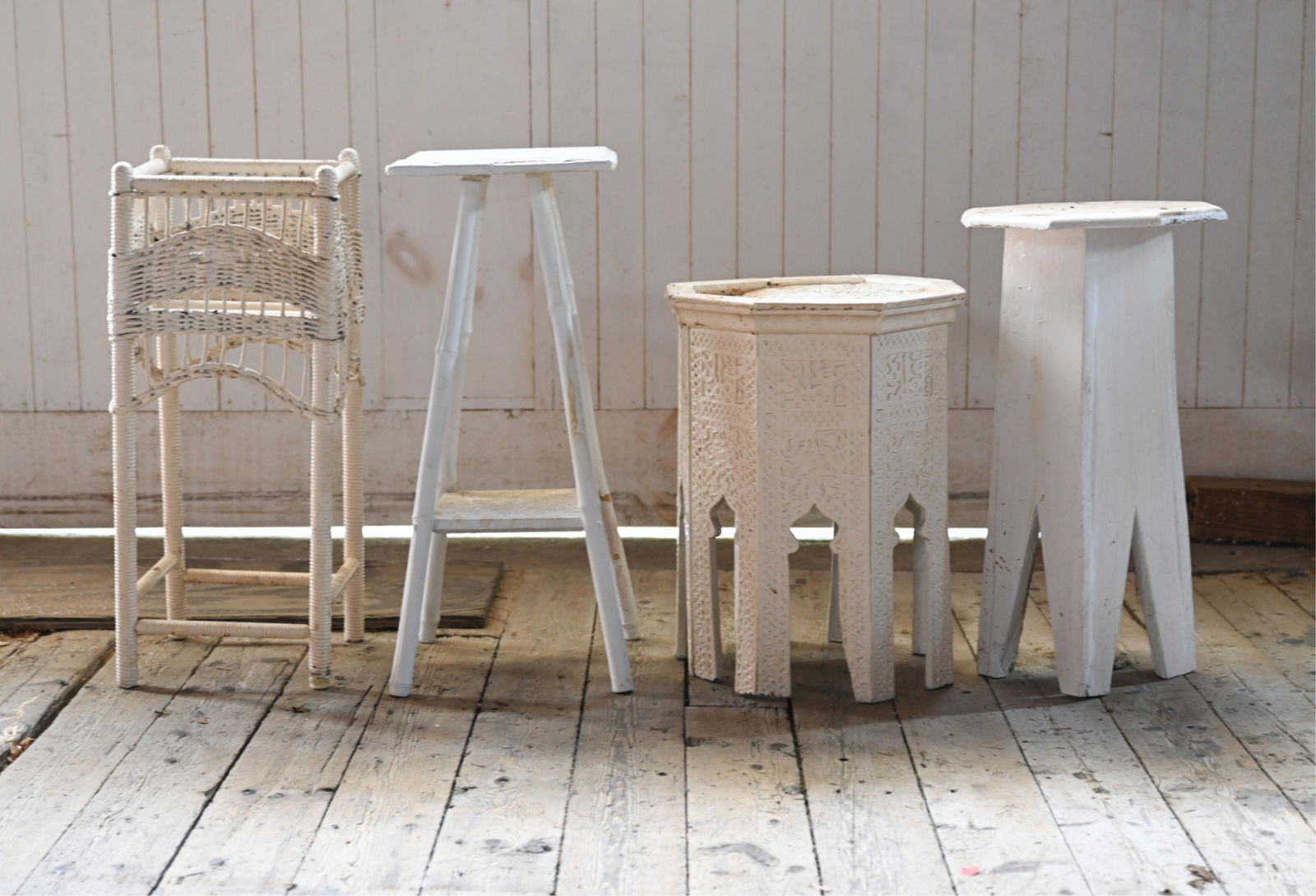 (4) WHITE PAINTED TABLES/STANDS (1 of 6)