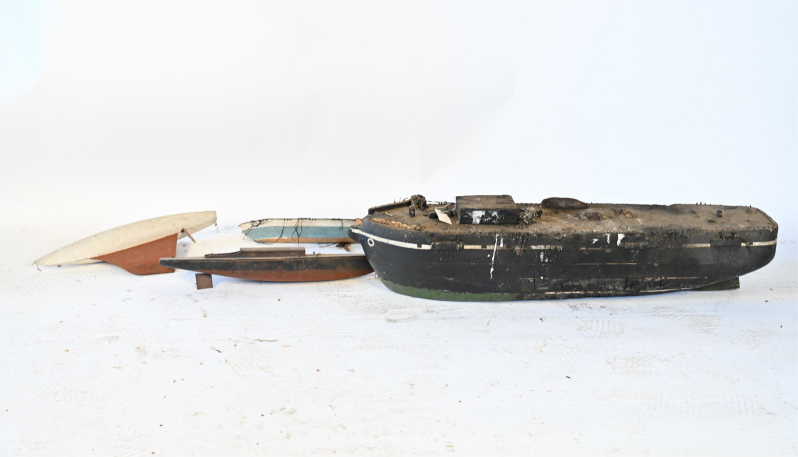 (4) SCALE-MODEL SHIPS, AS-IS (1 of 9)