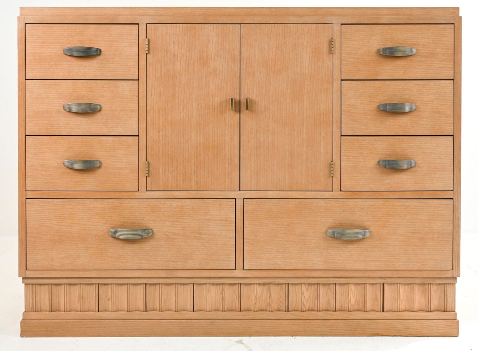 HICKORY WHITE DECO-STYLE WARDROBE CHEST (1 of 20)