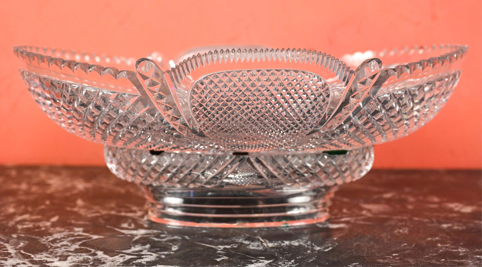 CUT CRYSTAL SERVING BOWL ON STAND (1 of 7)