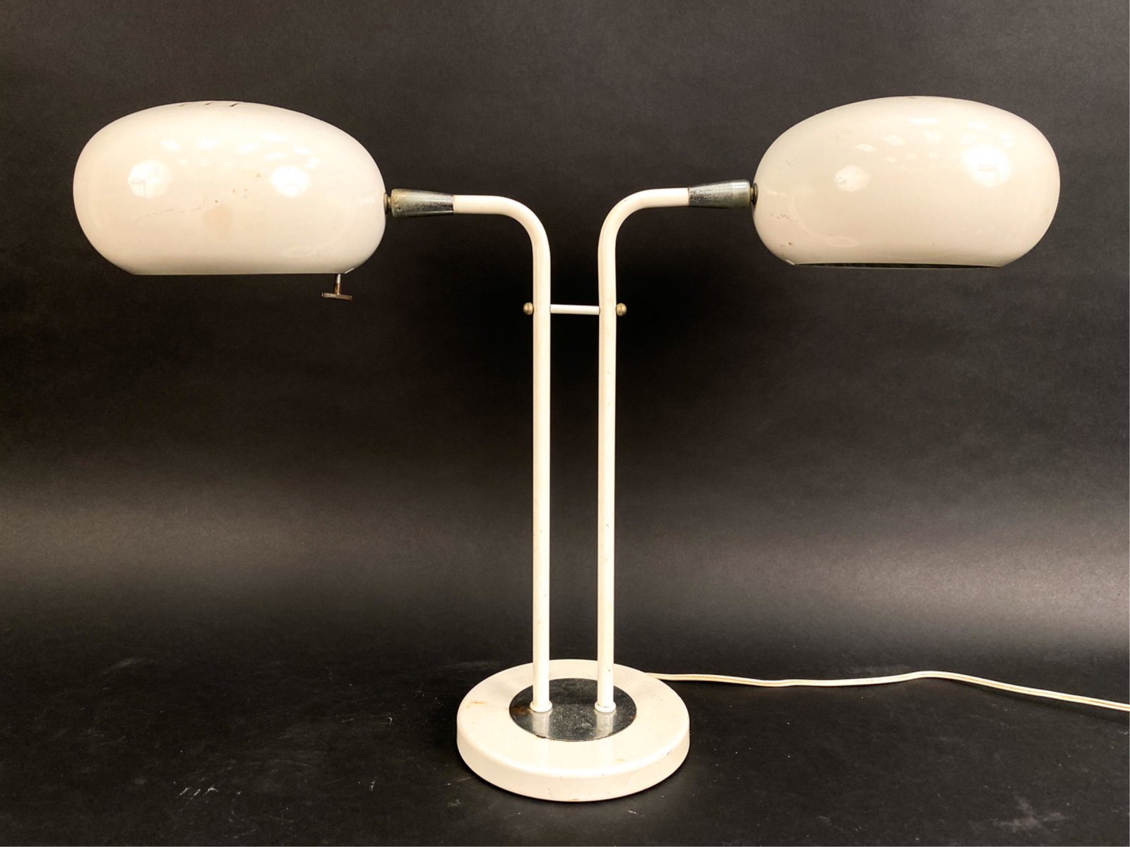 SPAGE AGE DOUBLE-HEAD TABLE LAMP (1 of 15)
